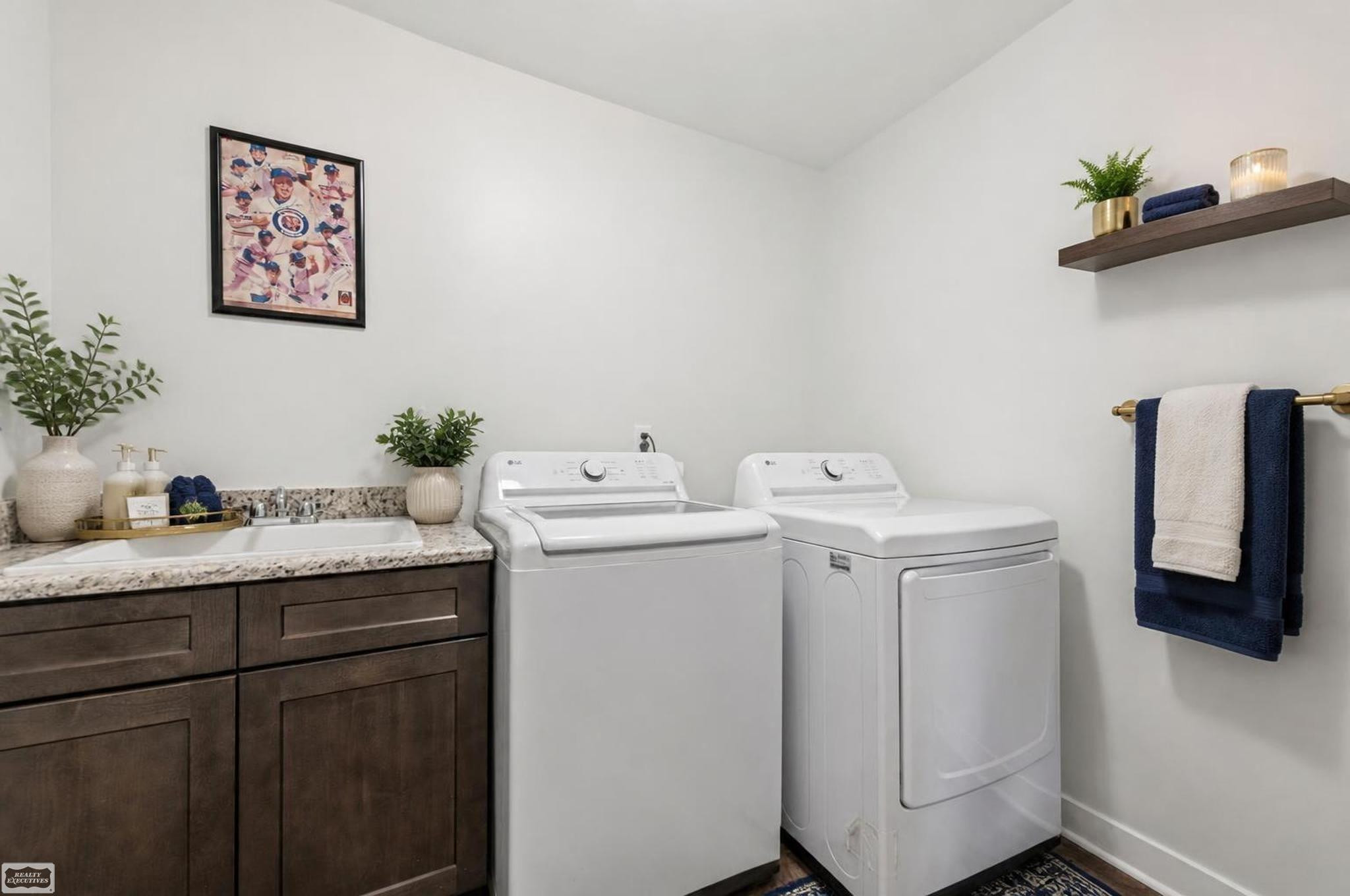 53253 Sams Lane, MI 48047 — Photo 24