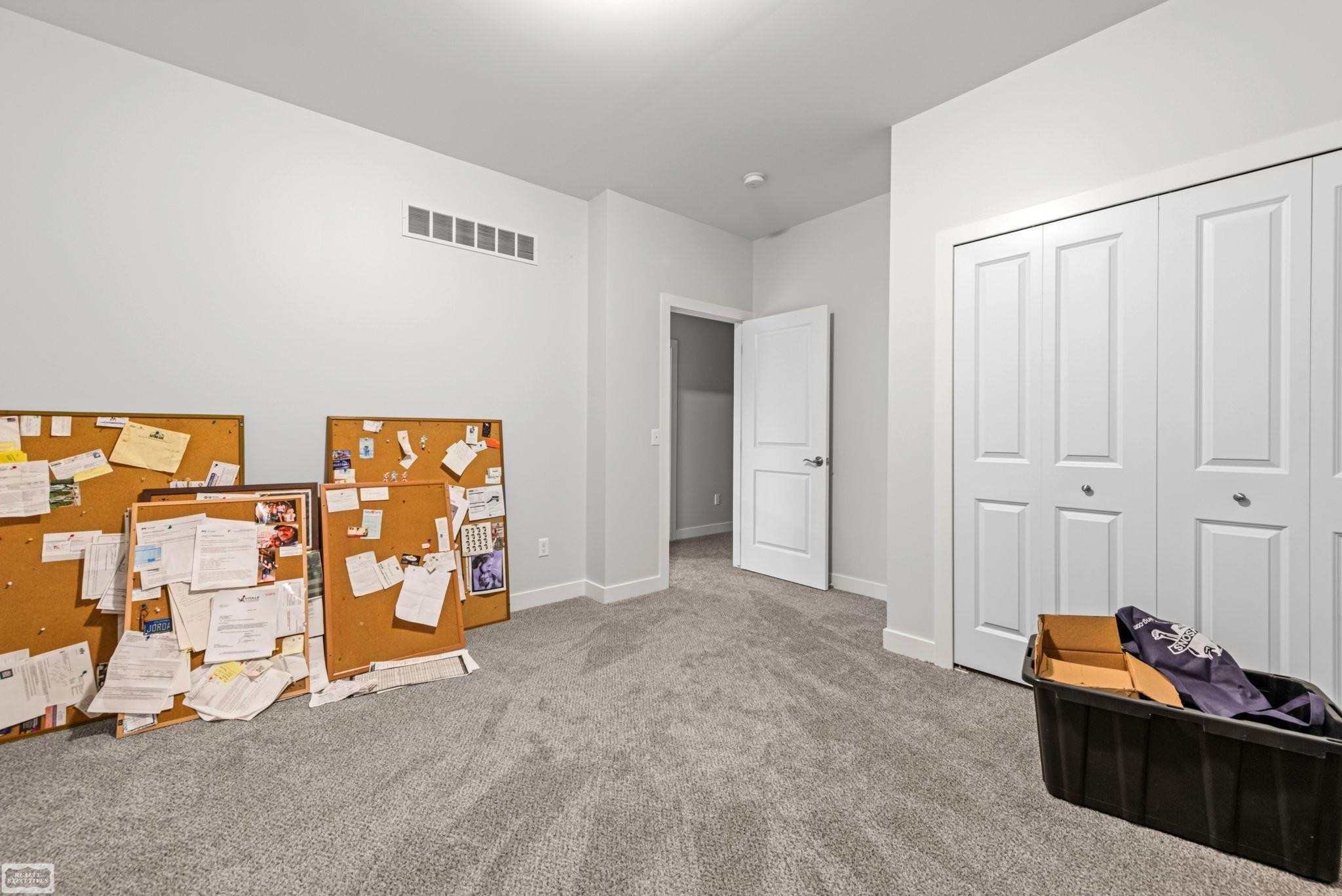 53253 Sams Lane, MI 48047 — Photo 38
