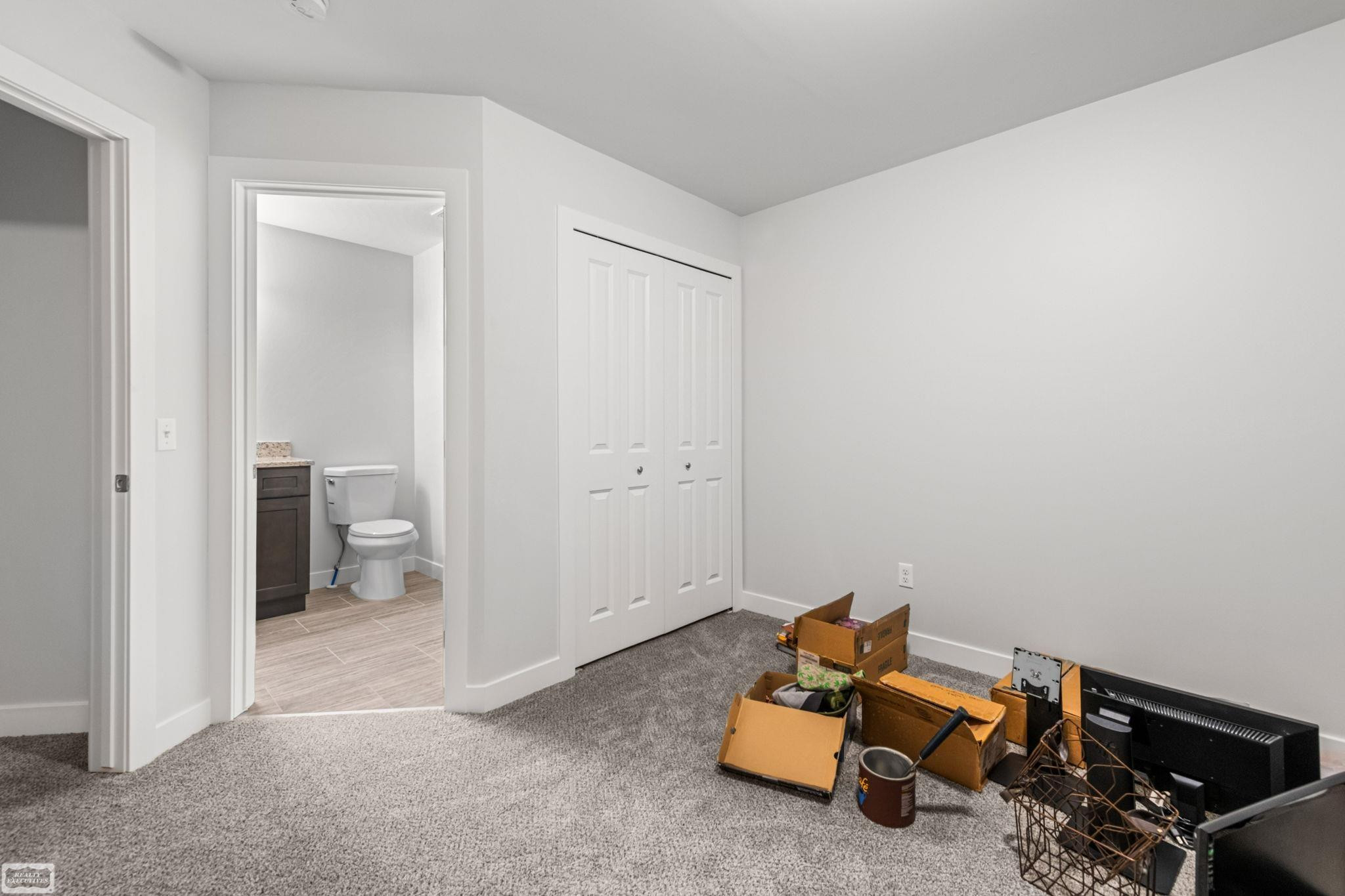 53253 Sams Lane, MI 48047 — Photo 43