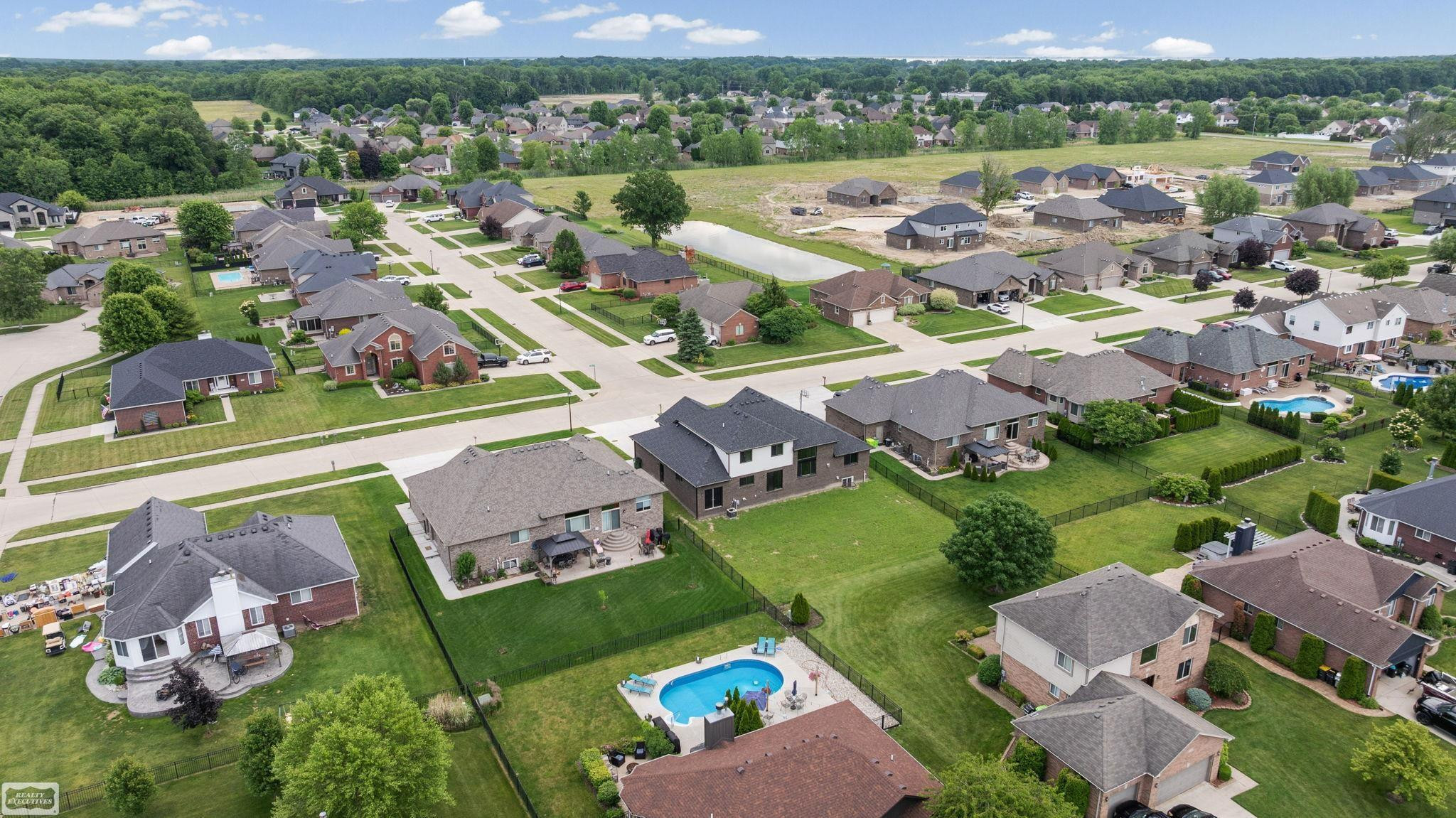 53253 Sams Lane, MI 48047 — Photo 63