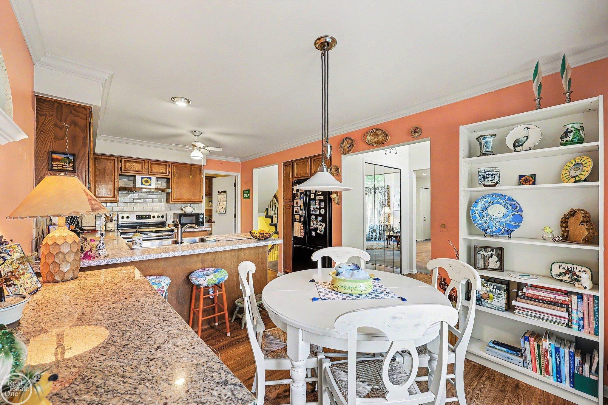 43052 W Kirkwood Drive, Clinton Twp, MI 48038 — Photo 15