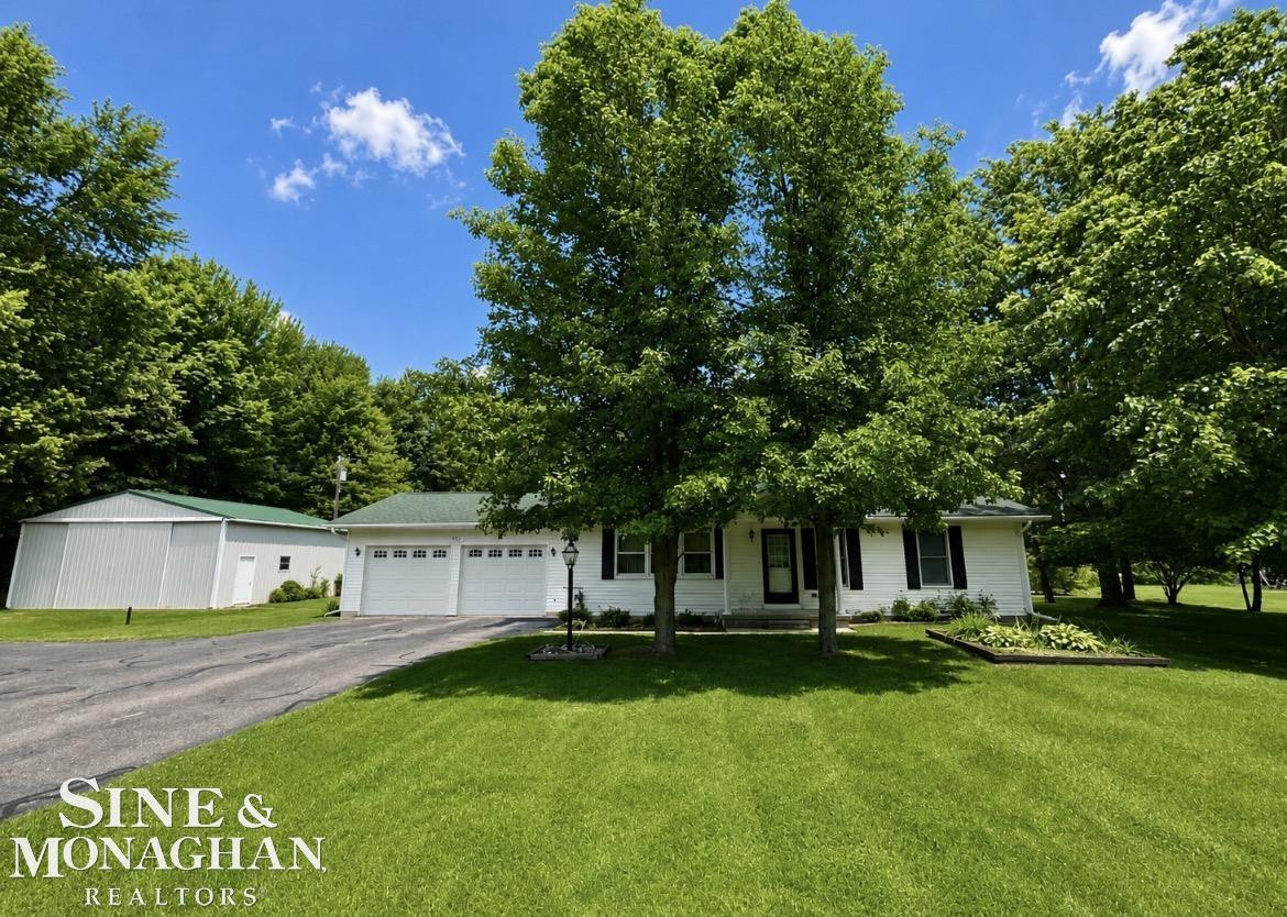 9211 Folkert Road, Algonac, MI 48001