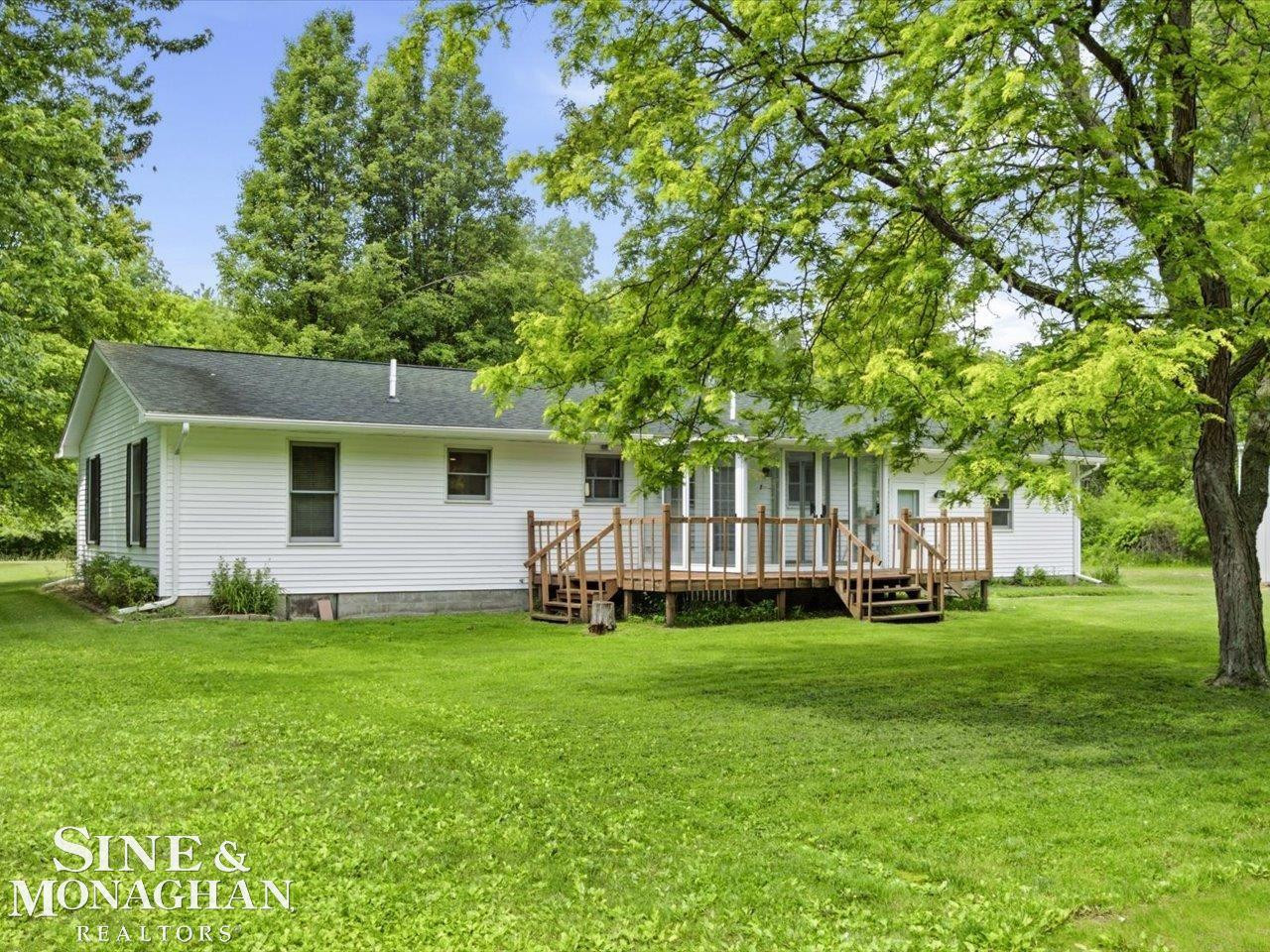 9211 Folkert Road, Algonac, MI 48001 — Photo 8