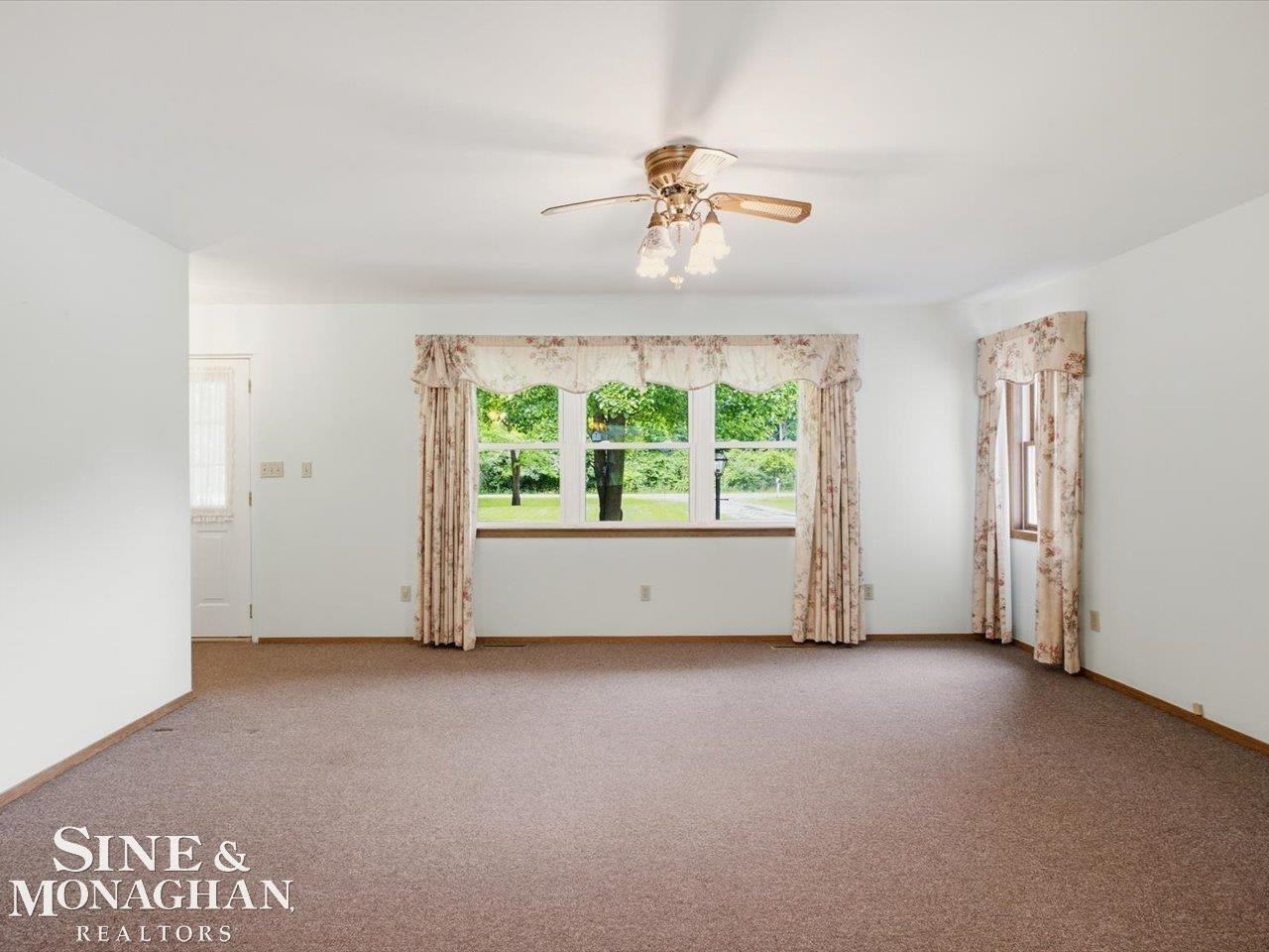 9211 Folkert Road, Algonac, MI 48001 — Photo 14