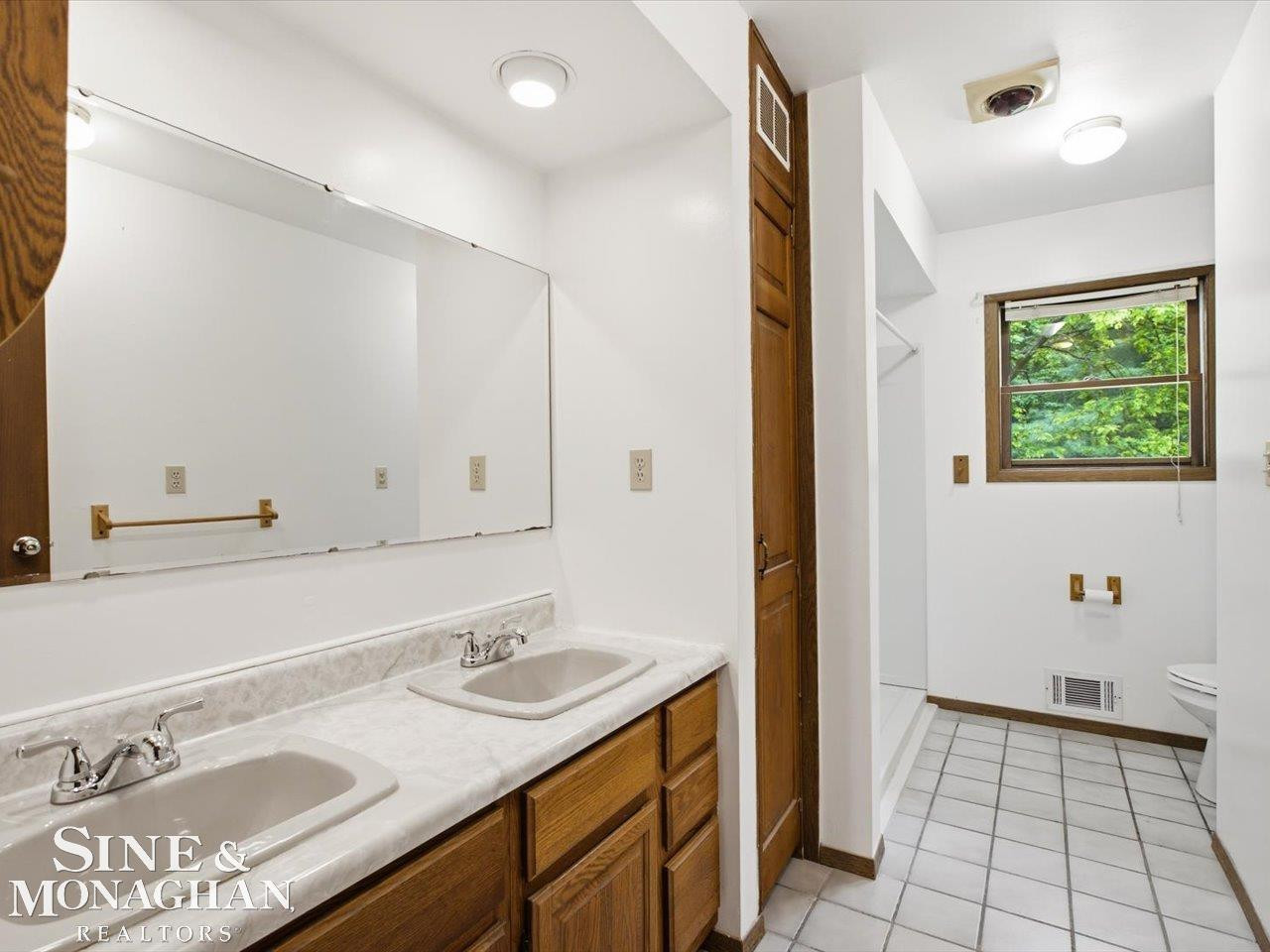 9211 Folkert Road, Algonac, MI 48001 — Photo 32