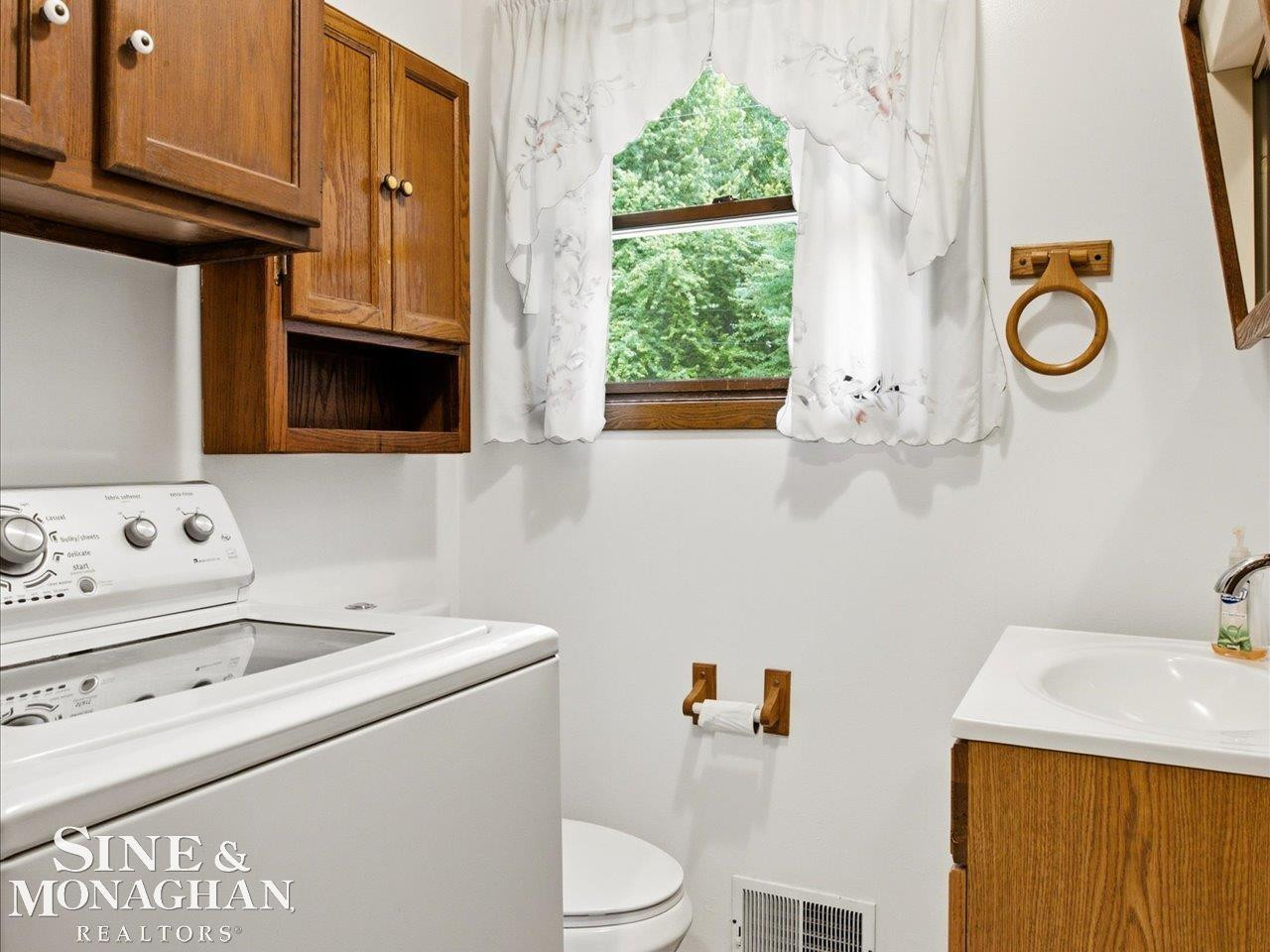 9211 Folkert Road, Algonac, MI 48001 — Photo 34