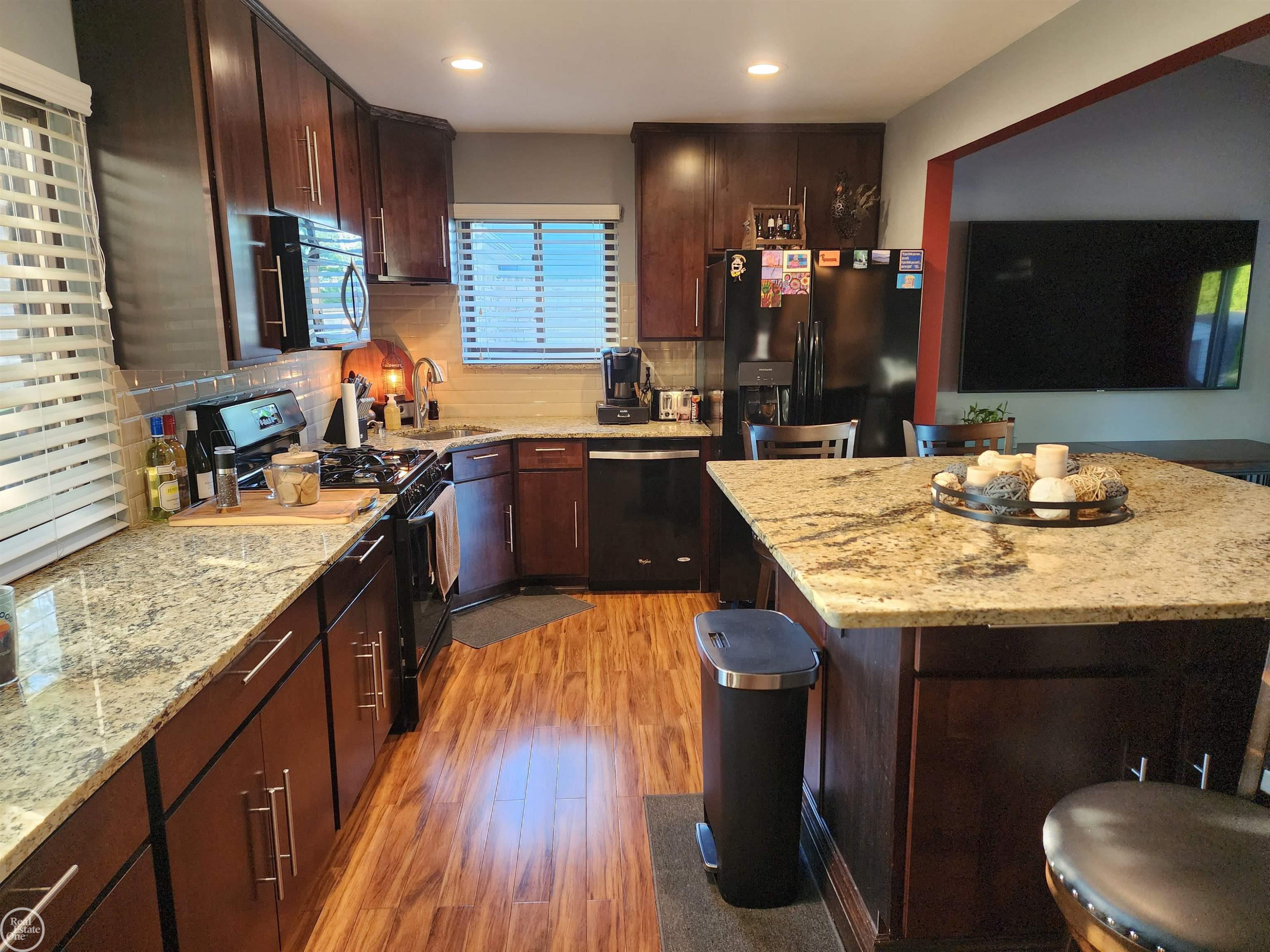 45540 Heatherwoode Lane, Macomb, MI 48044 — Photo 4