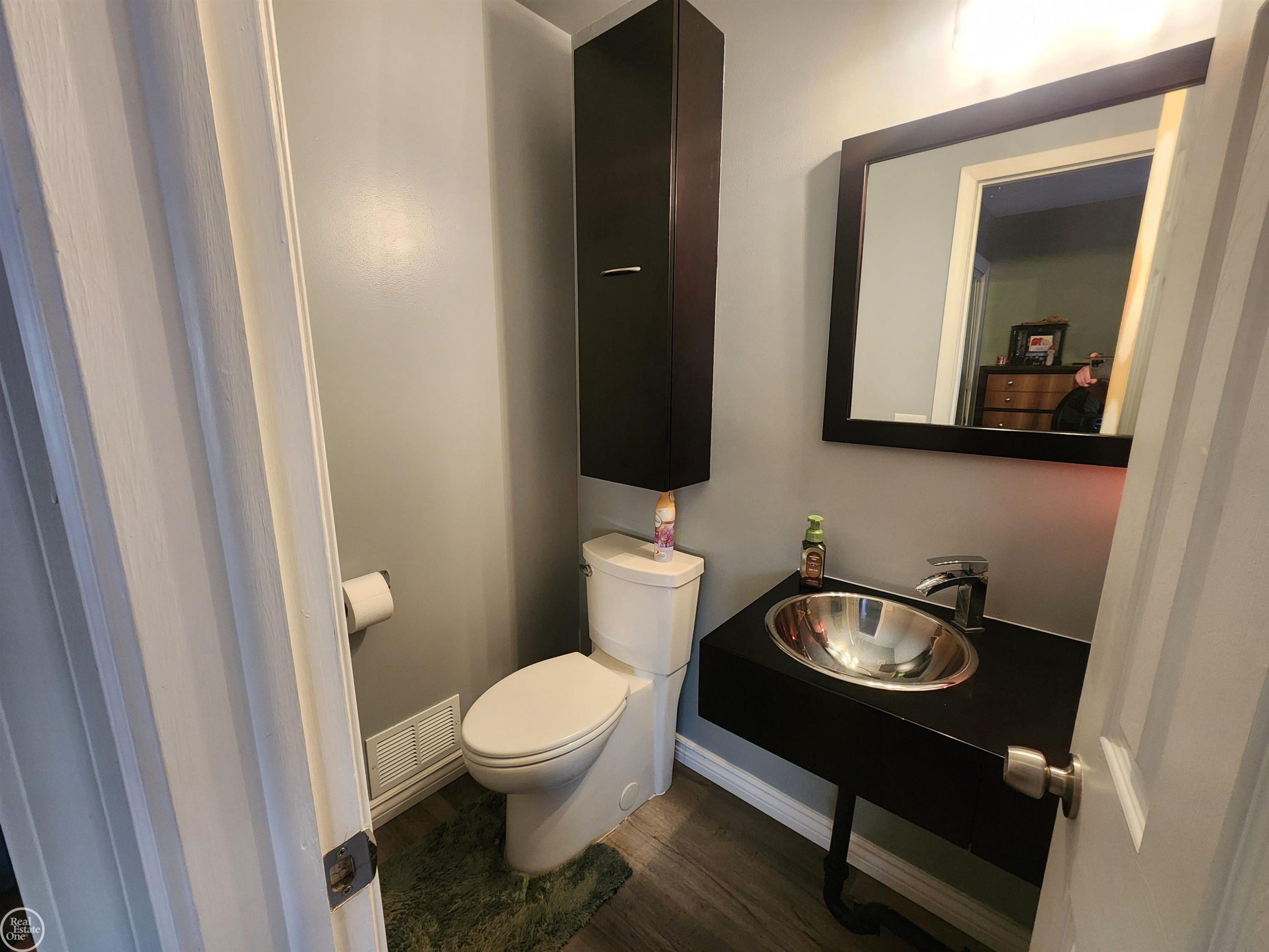 45540 Heatherwoode Lane, Macomb, MI 48044 — Photo 11