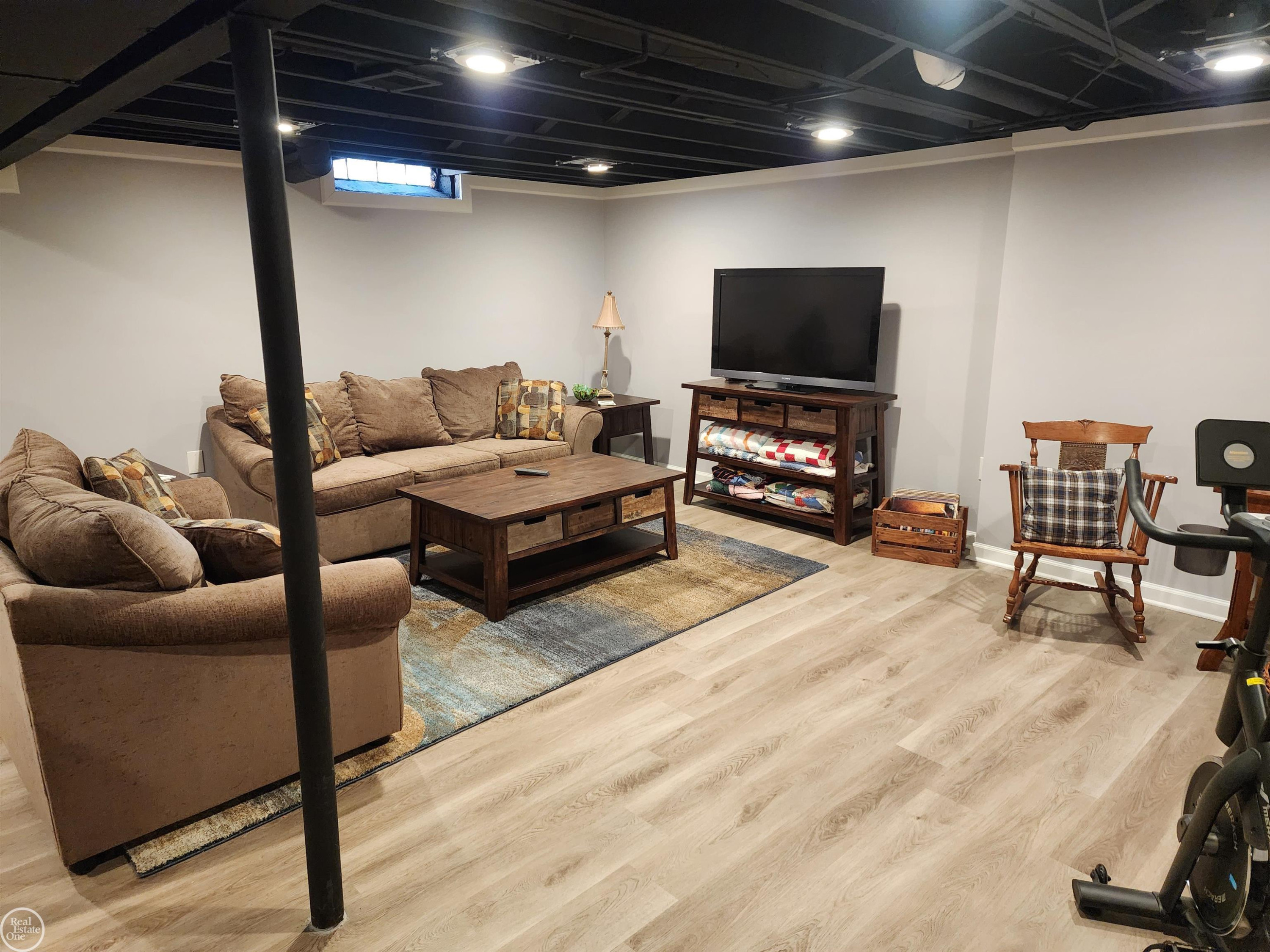 45540 Heatherwoode Lane, Macomb, MI 48044 — Photo 17