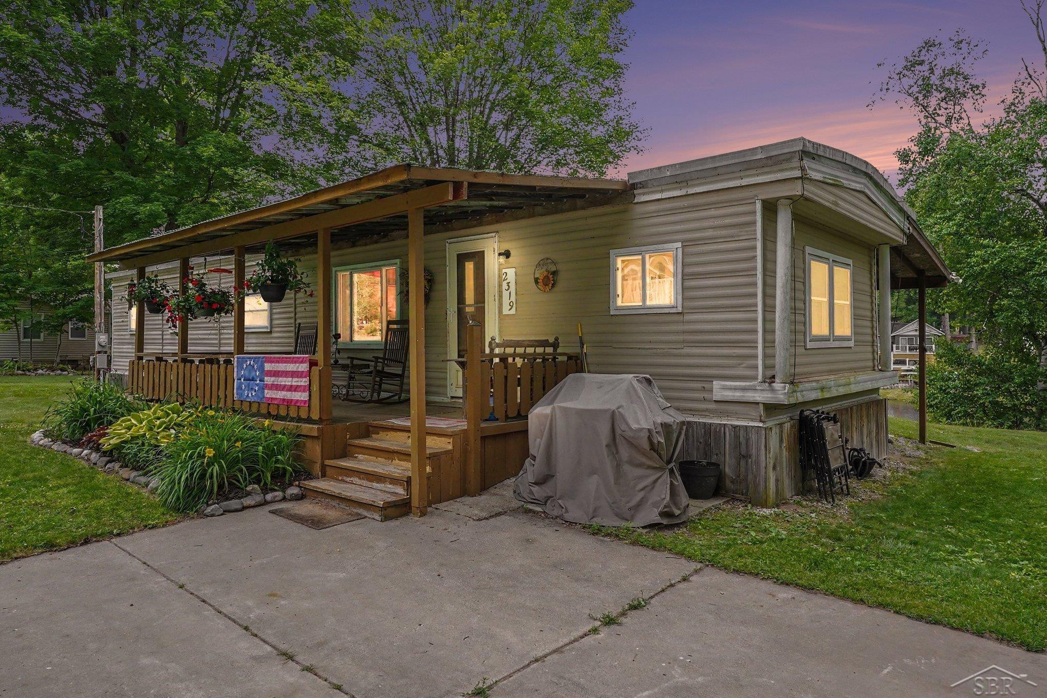 2319 Tittabawassee Avenue, Alger, MI 48610 — Photo 13