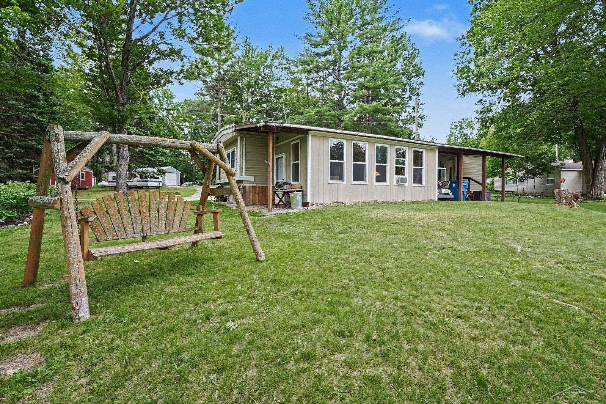 2319 Tittabawassee Avenue, Alger, MI 48610 — Photo 15