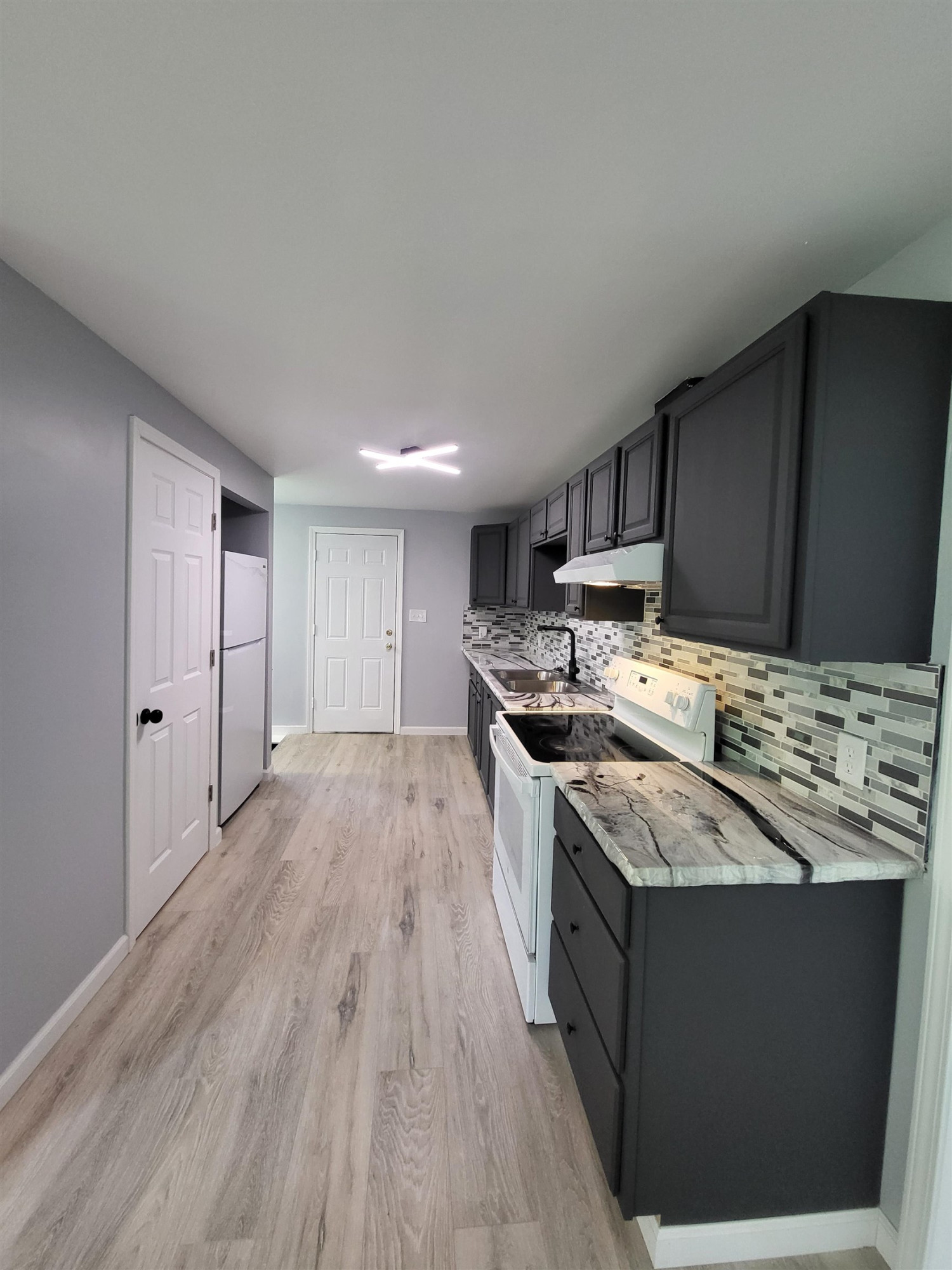 617 Macdonald Avenue, Flint, MI 48507 — Photo 8