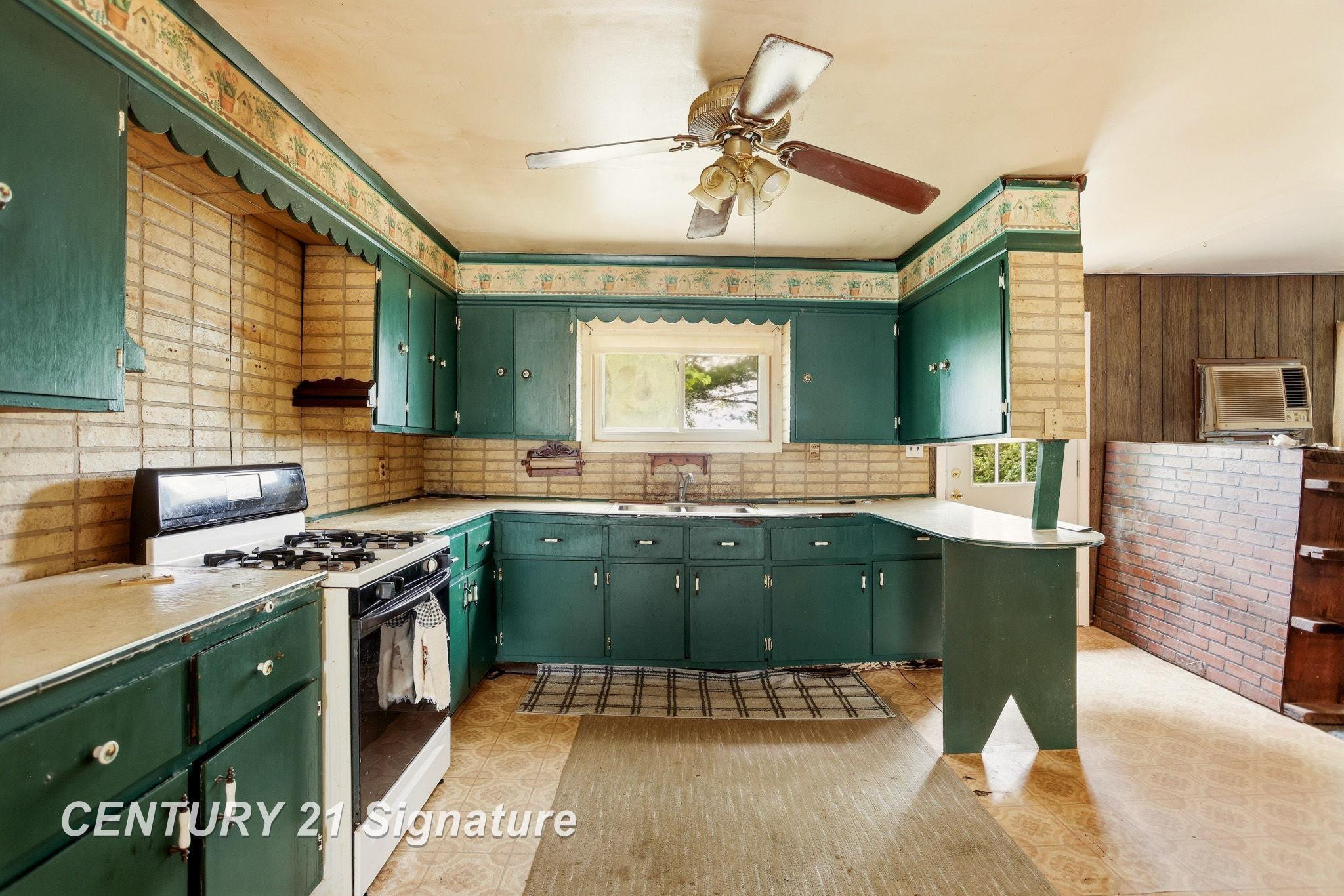 12097 Swan Creek Road, Saginaw, MI 48609 — Photo 14