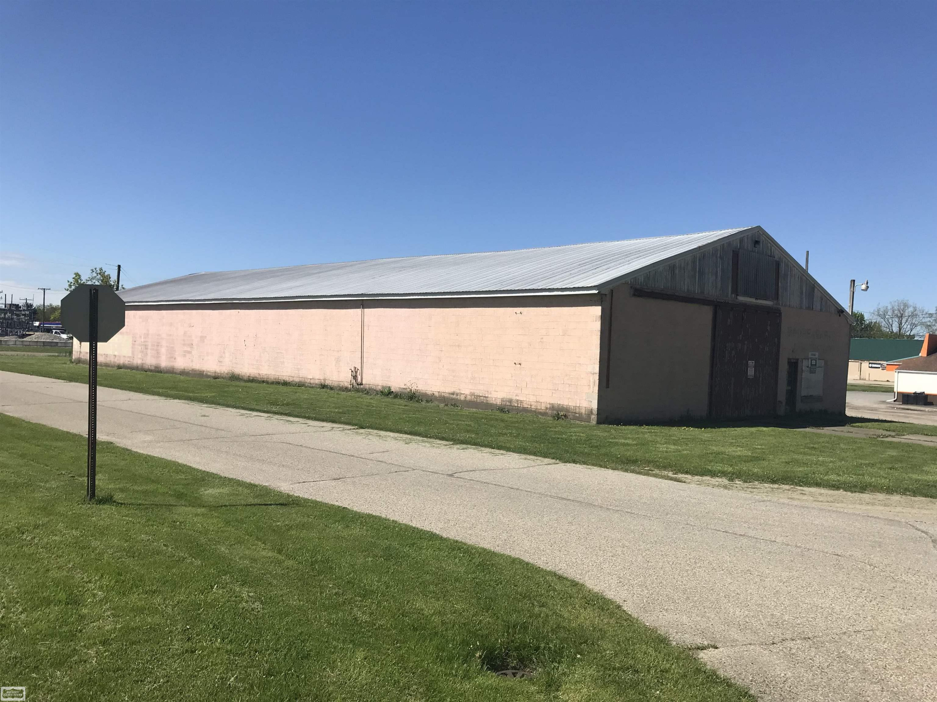 4 Morrell Street, MI 48097