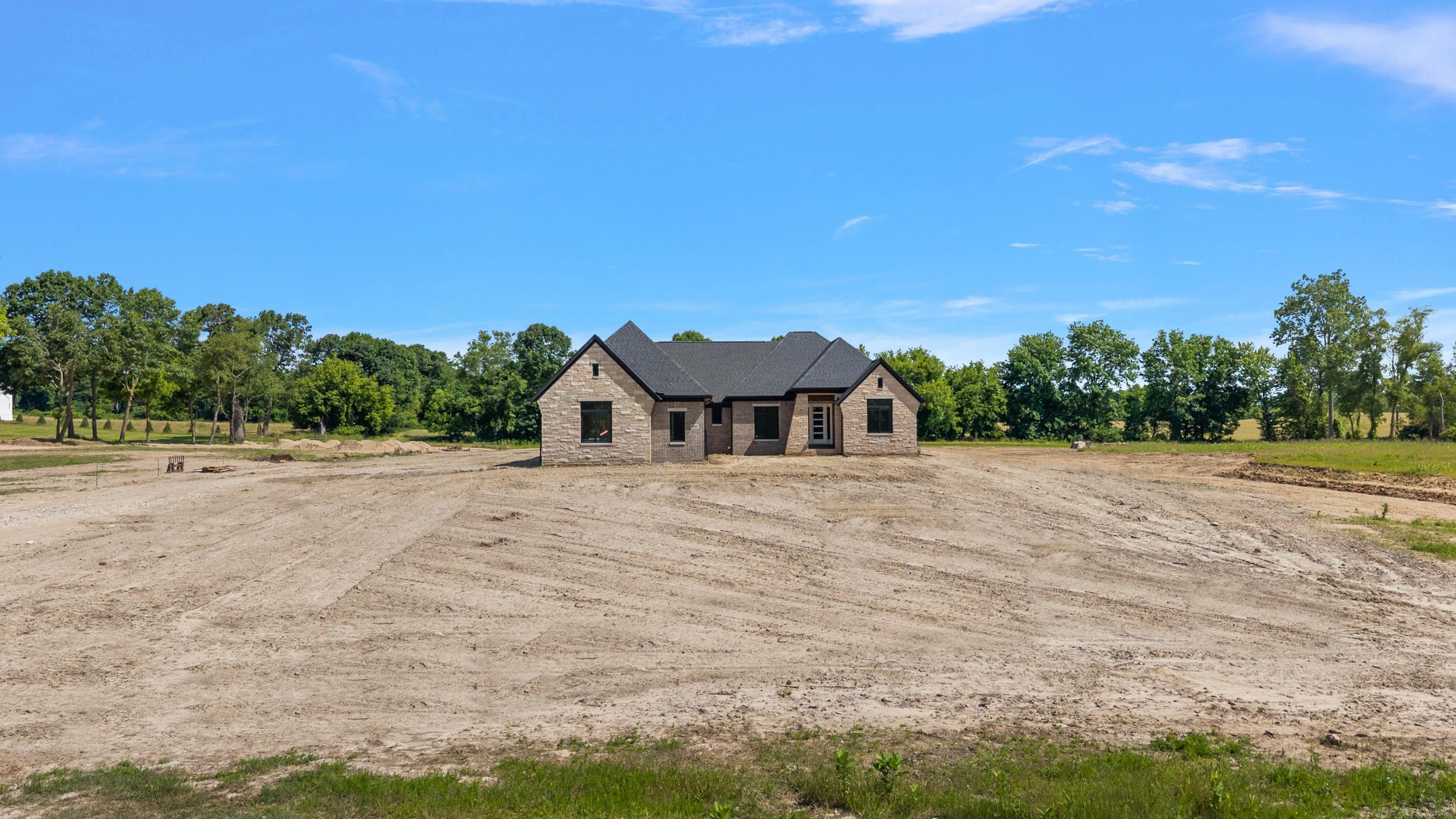 4025 Taft Road, MI 48065 — Photo 6