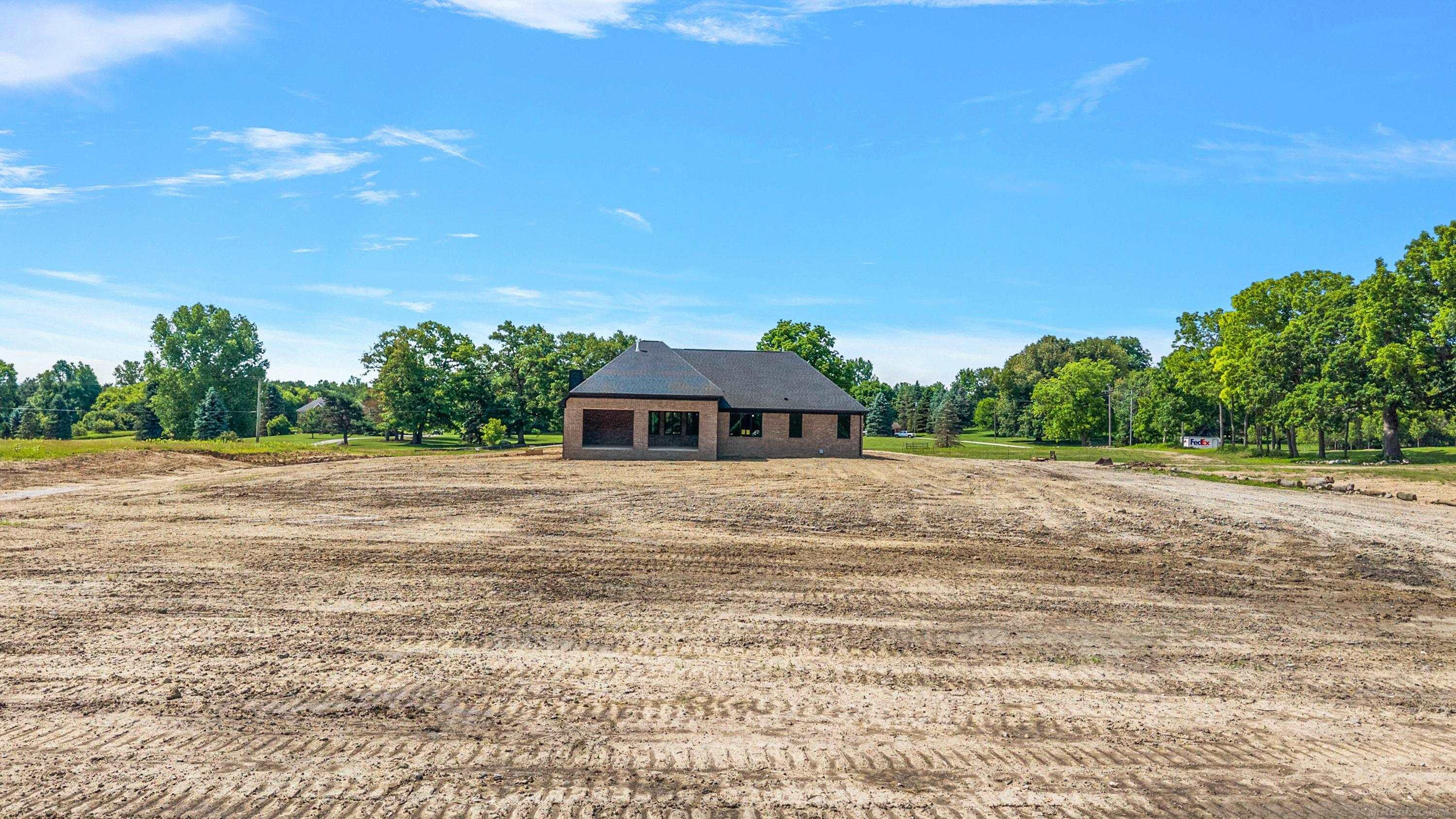 4025 Taft Road, MI 48065 — Photo 10