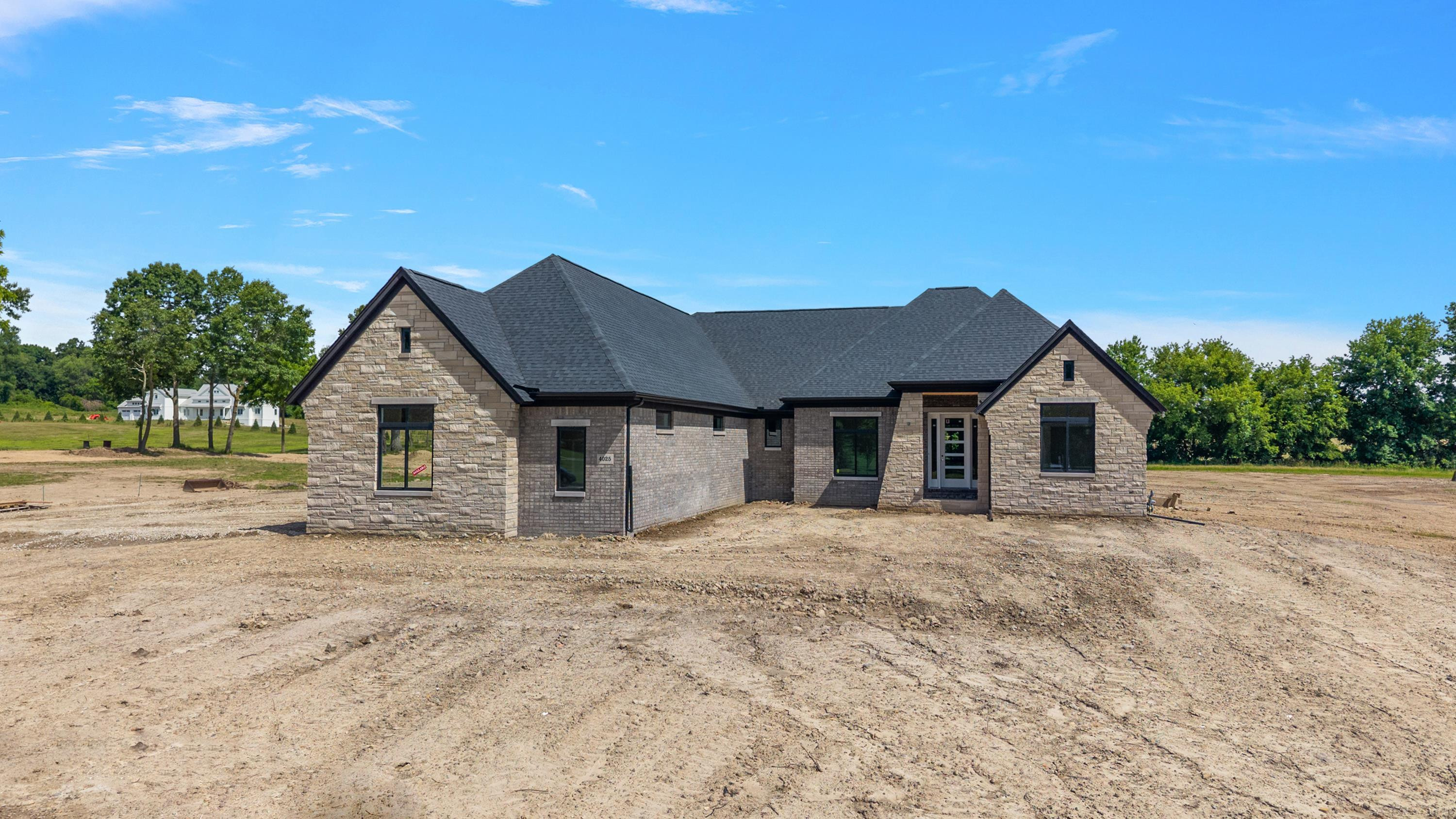 4025 Taft Road, MI 48065 — Photo 13