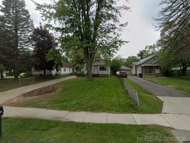 57815 VAN DYKE Avenue, MI — Photo 2