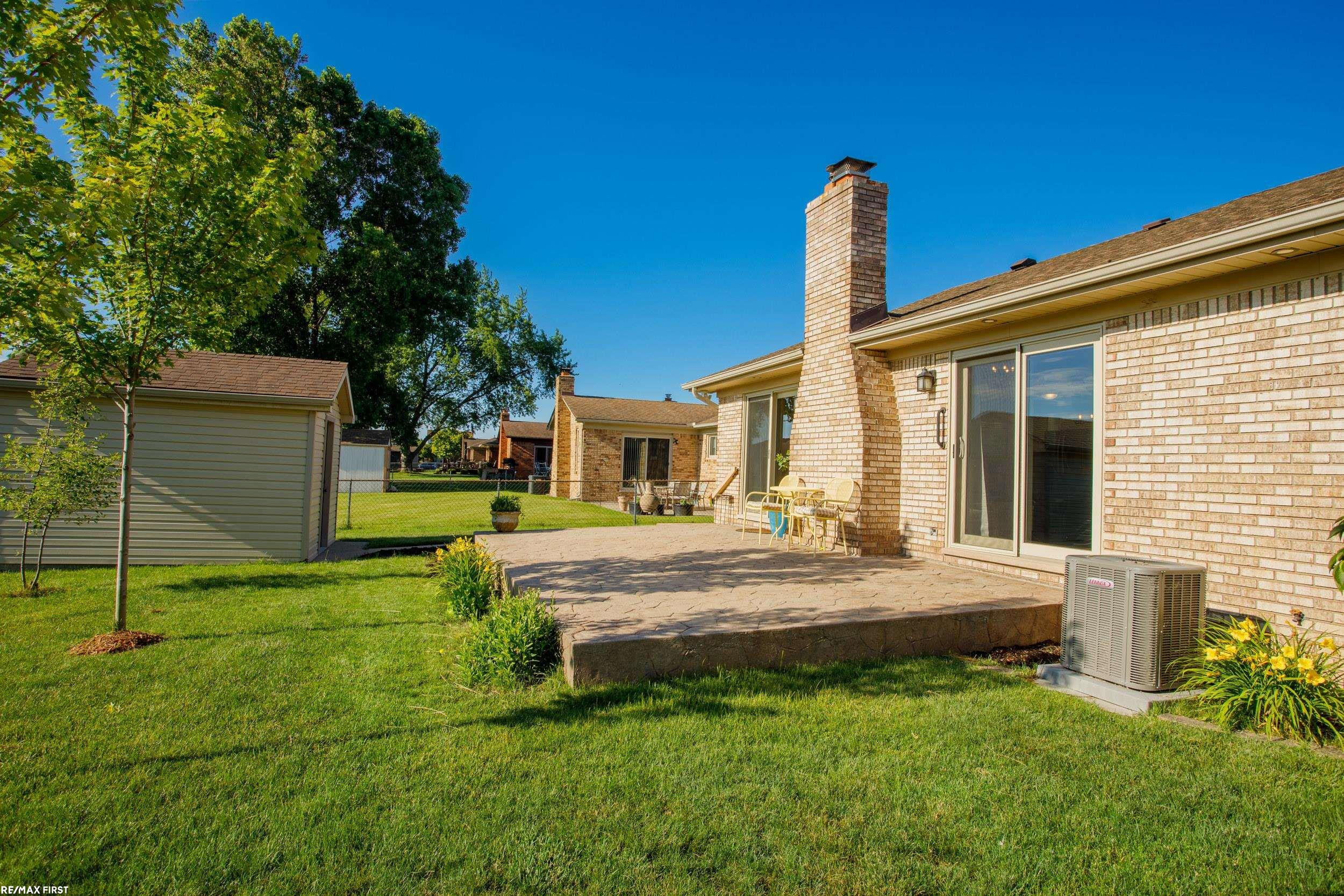 47584 Mount Vesuvius Drive, Macomb, MI 48044 — Photo 48