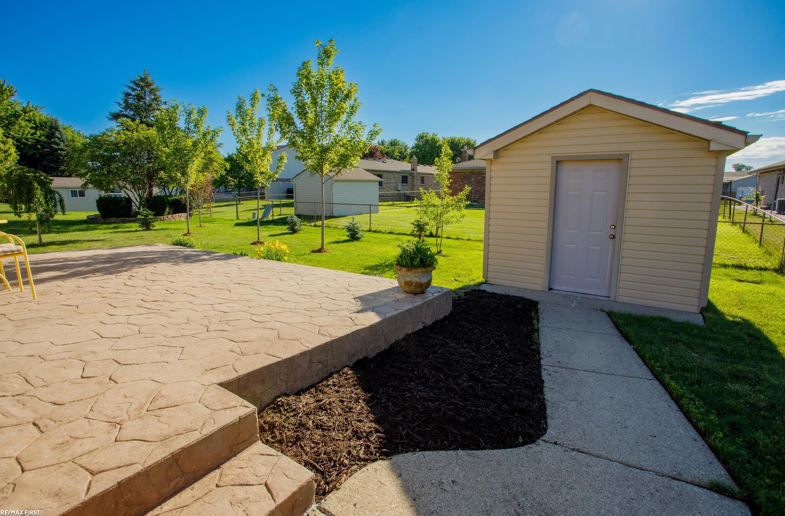 47584 Mount Vesuvius Drive, Macomb, MI 48044 — Photo 51