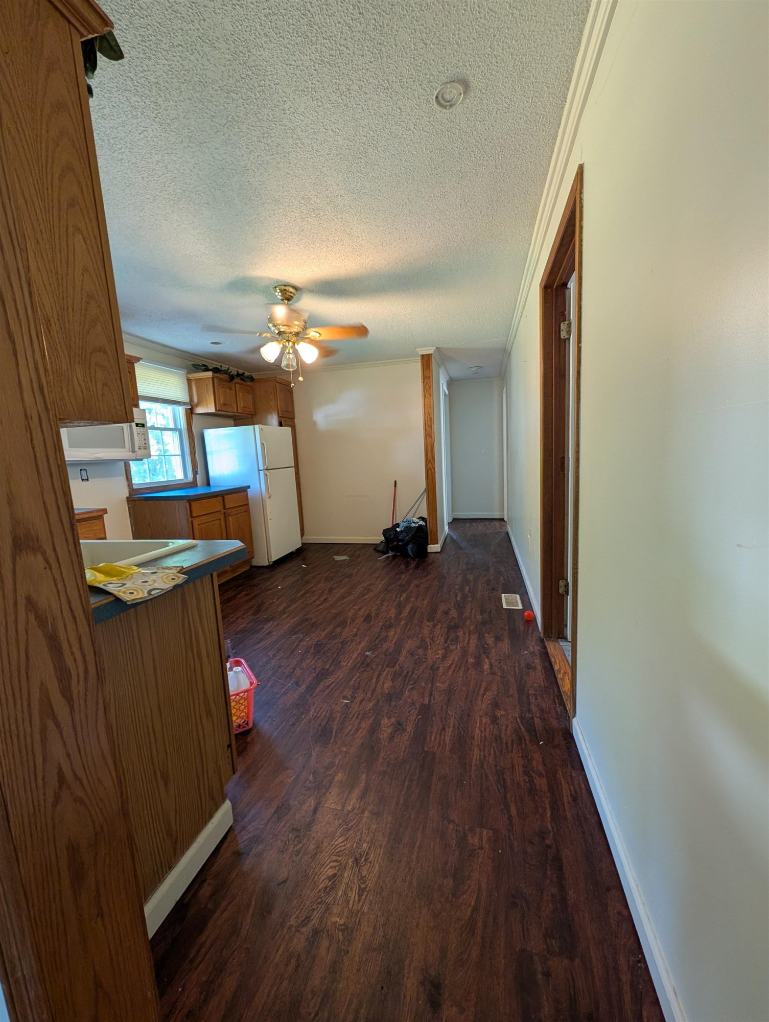 2286 California Avenue, Saginaw, MI 48601 — Photo 10