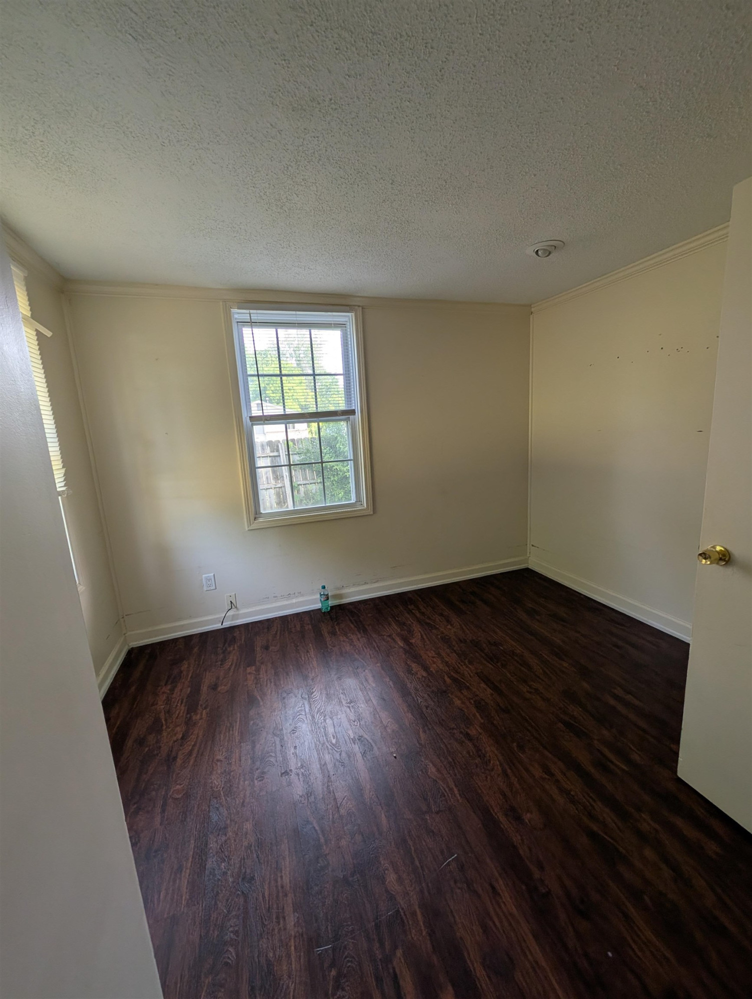 2286 California Avenue, Saginaw, MI 48601 — Photo 16