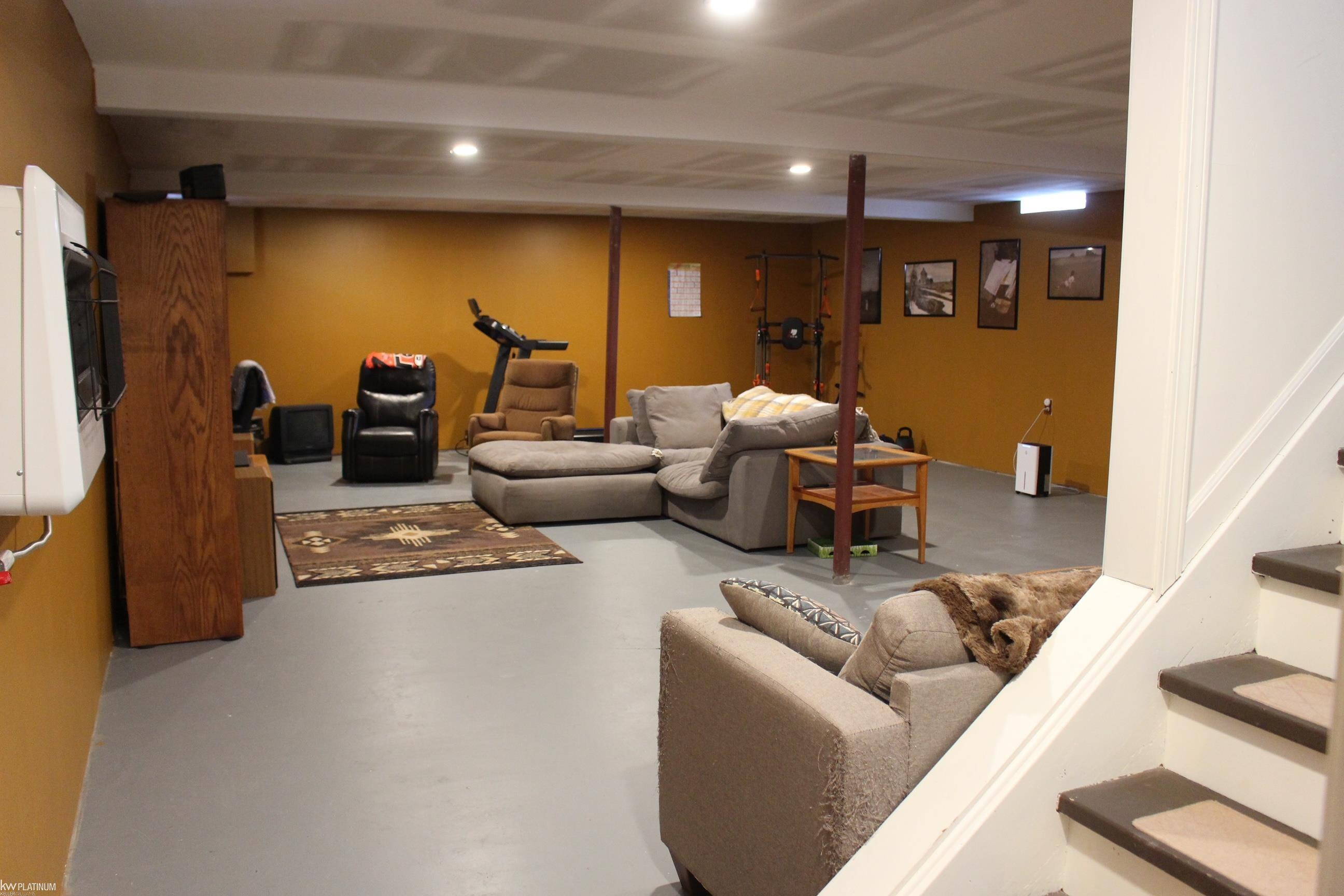 7938 River Road, MI — Photo 15