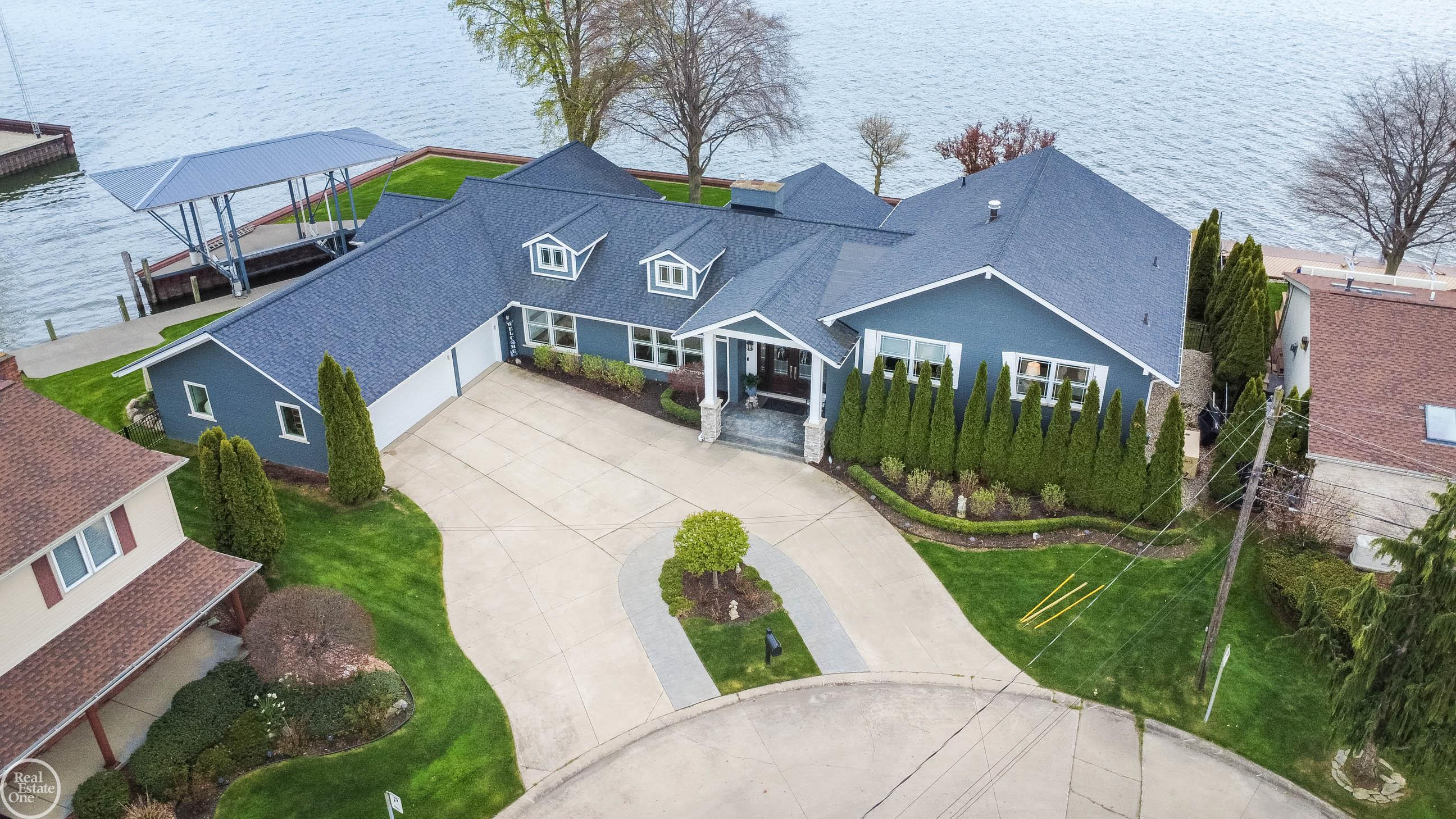 29303 S Seaway Court, MI — Photo 24