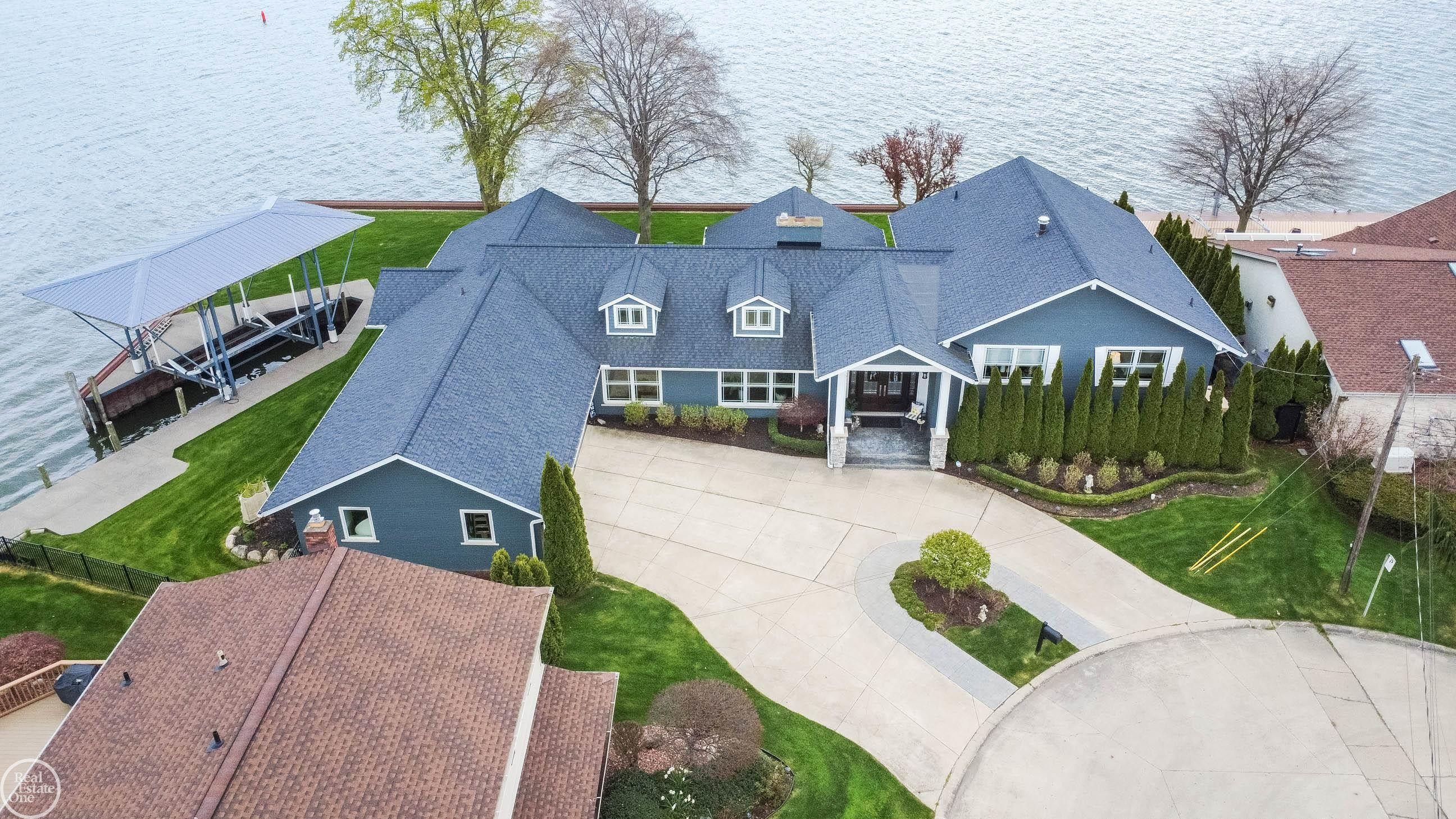 29303 S Seaway Court, MI — Photo 25