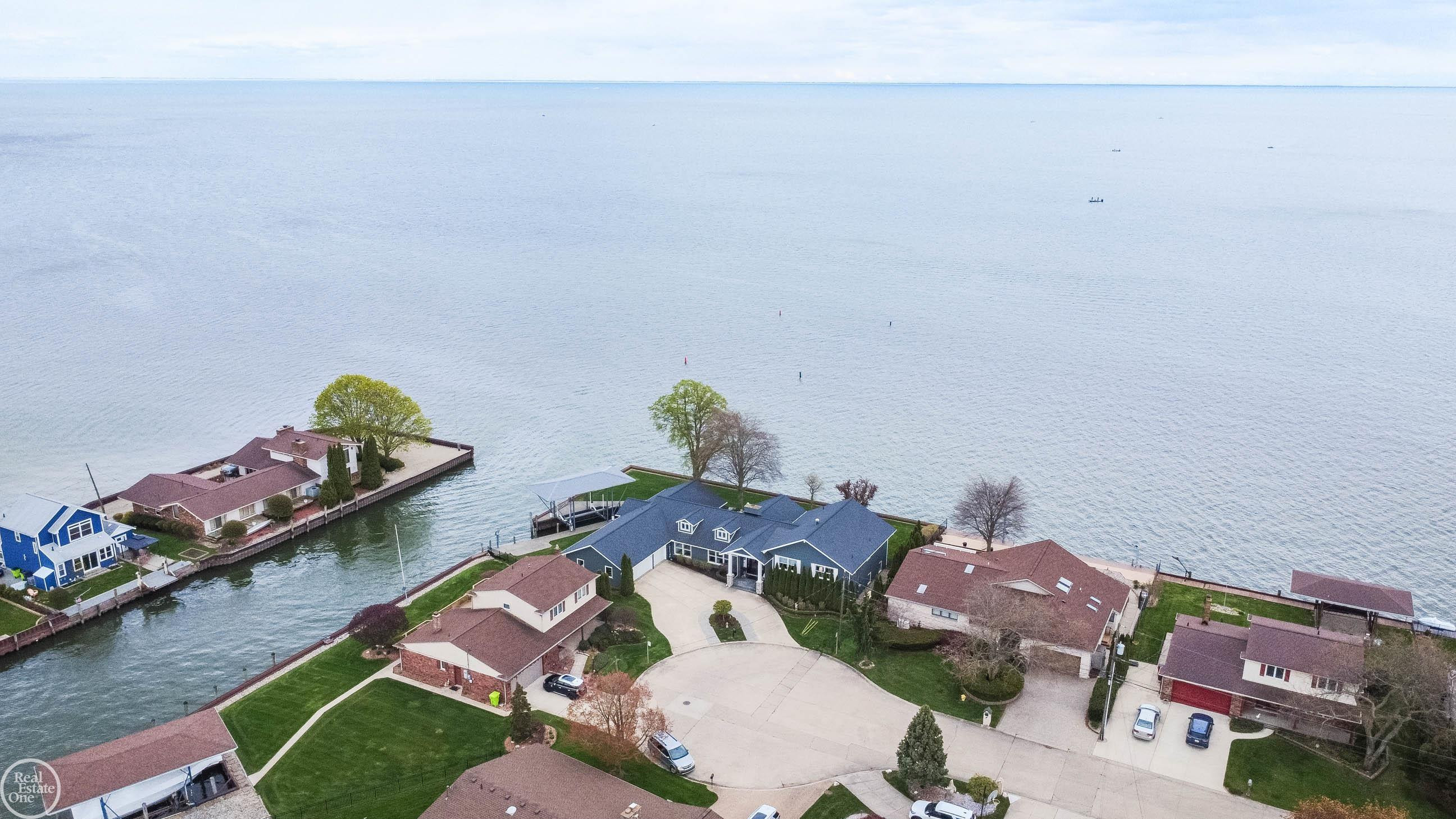 29303 S Seaway Court, MI — Photo 28