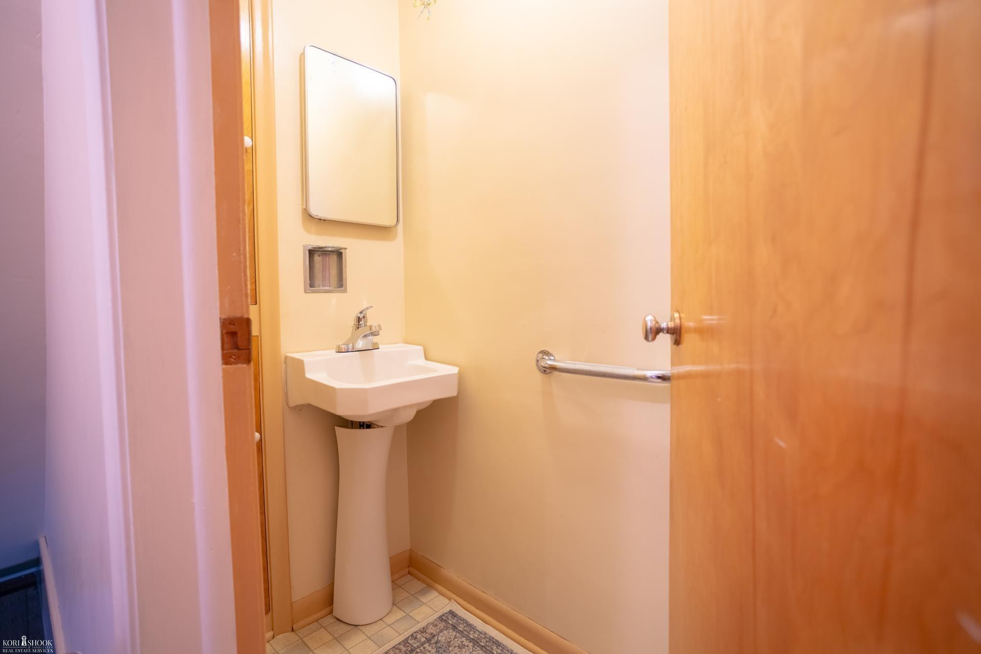 9960 E Newburg Road, Durand, MI 48429 — Photo 13