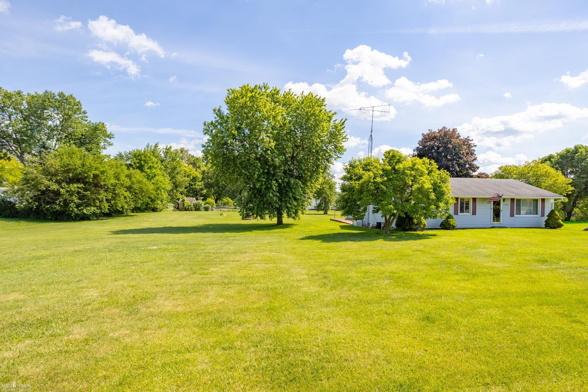 9960 E Newburg Road, Durand, MI 48429 — Photo 21