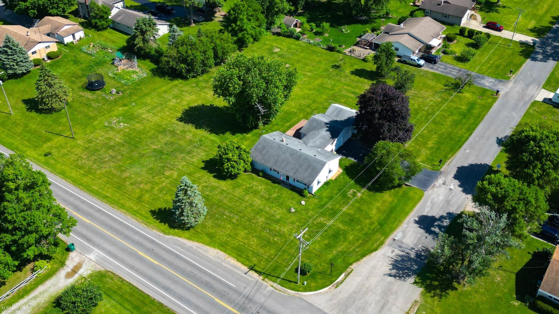 9960 E Newburg Road, Durand, MI 48429 — Photo 29