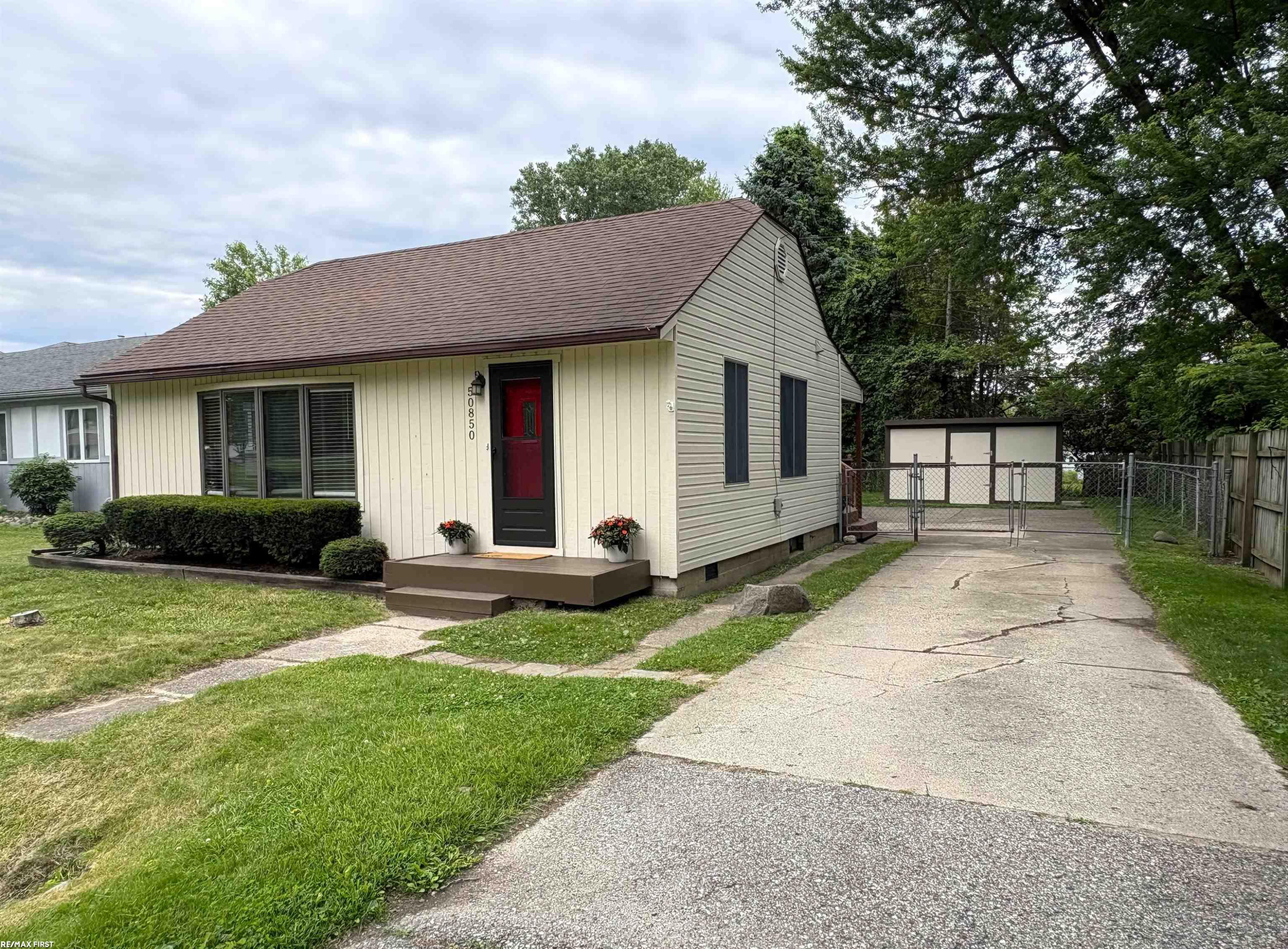 50850 Lempke Street, New Baltimore, MI 48047 — Photo 2