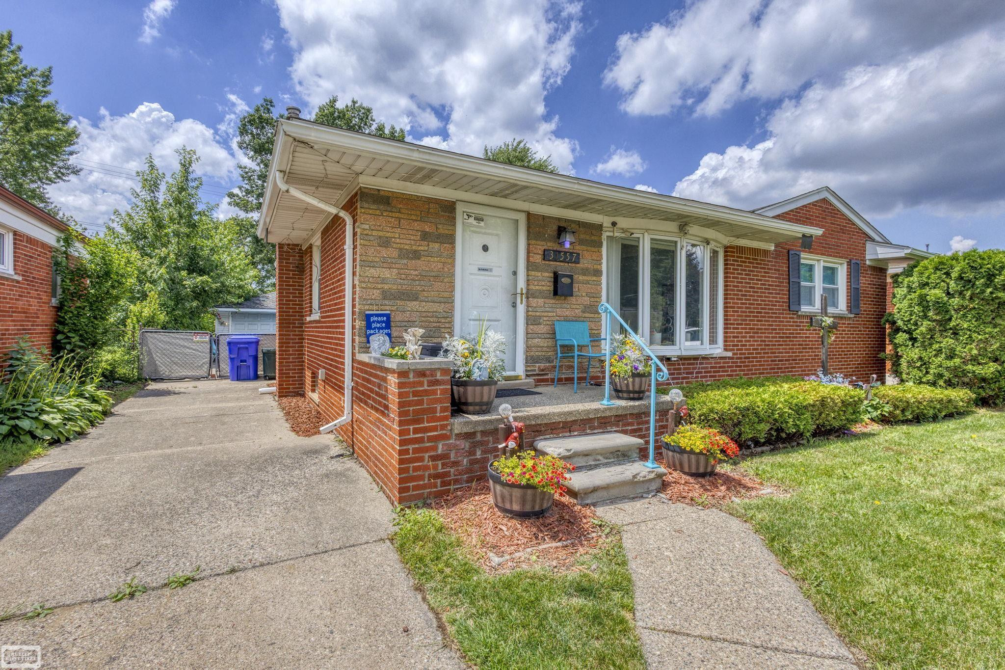 31557 Kelly Road, Fraser, MI 48026 — Photo 3