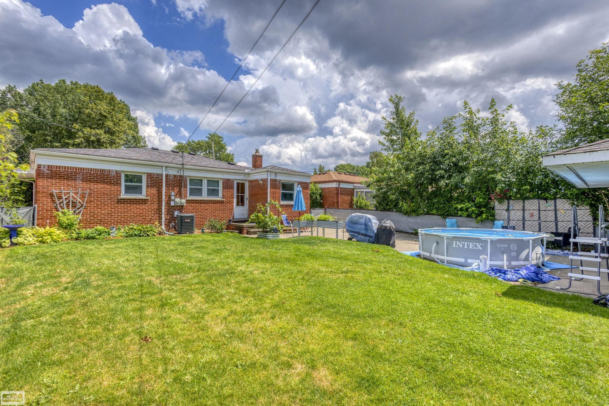 31557 Kelly Road, Fraser, MI 48026 — Photo 26