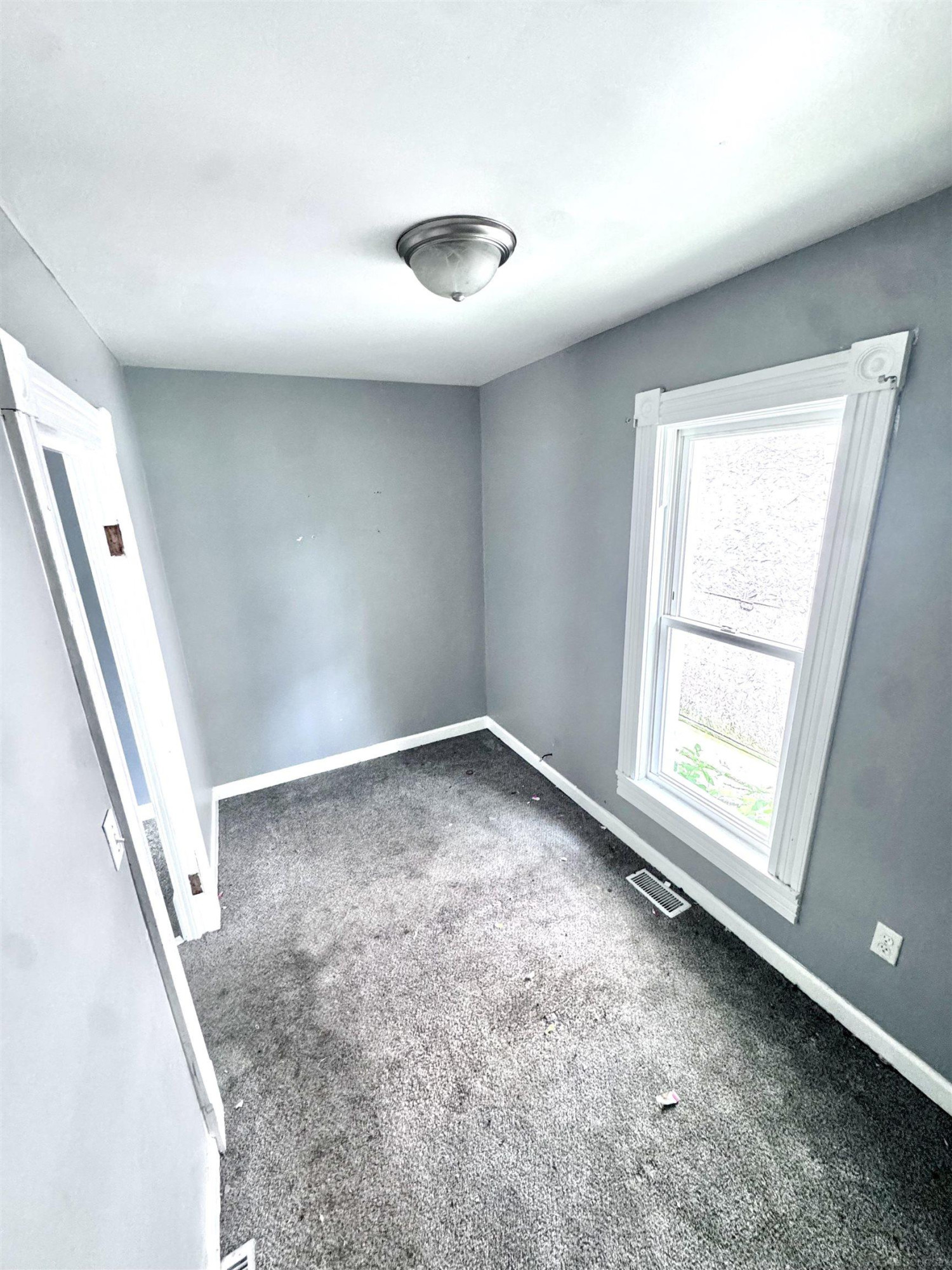 710 Phelon Street, Saginaw, MI 48601 — Photo 6