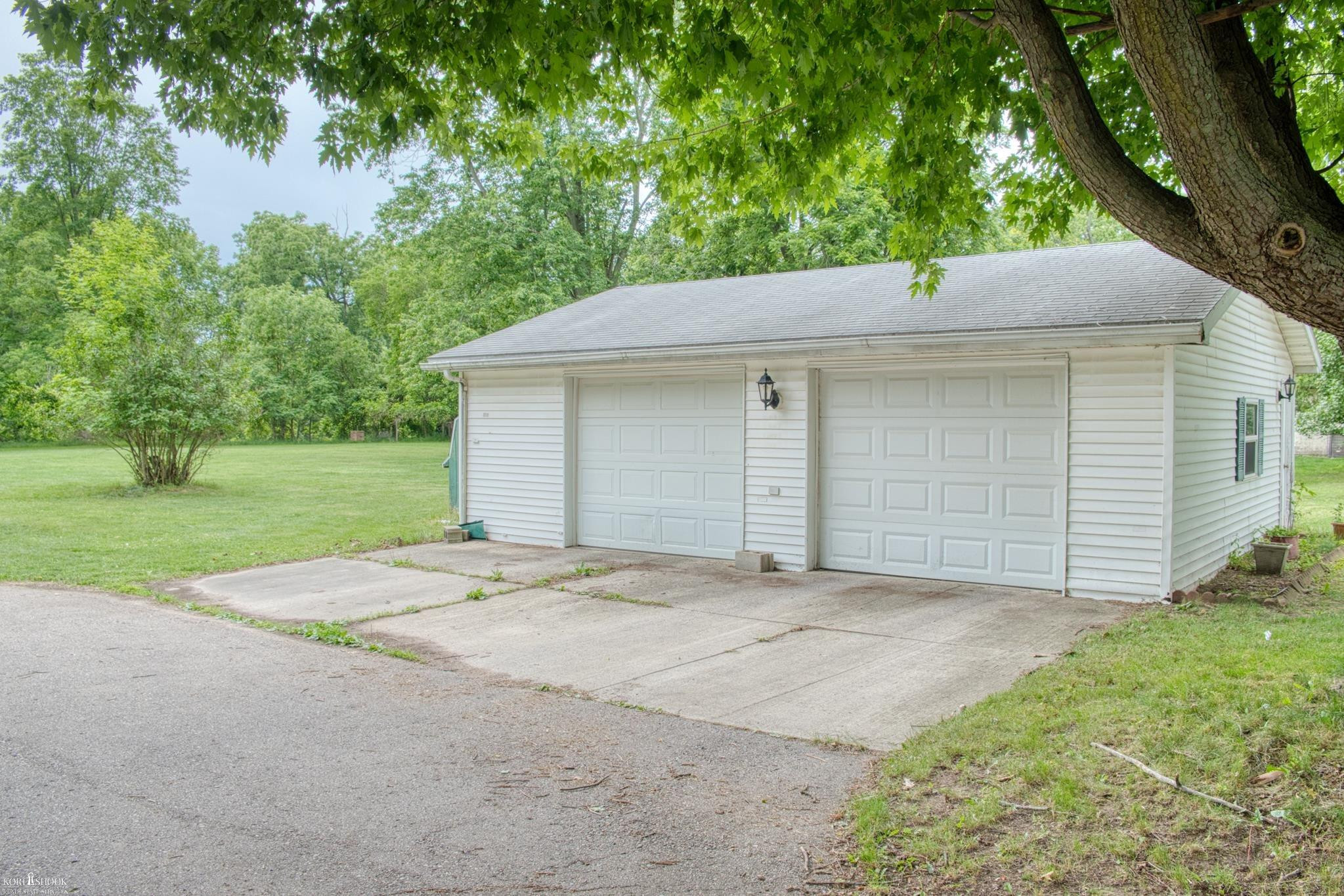 301 Ferry Street, Corunna, MI 48817 — Photo 29
