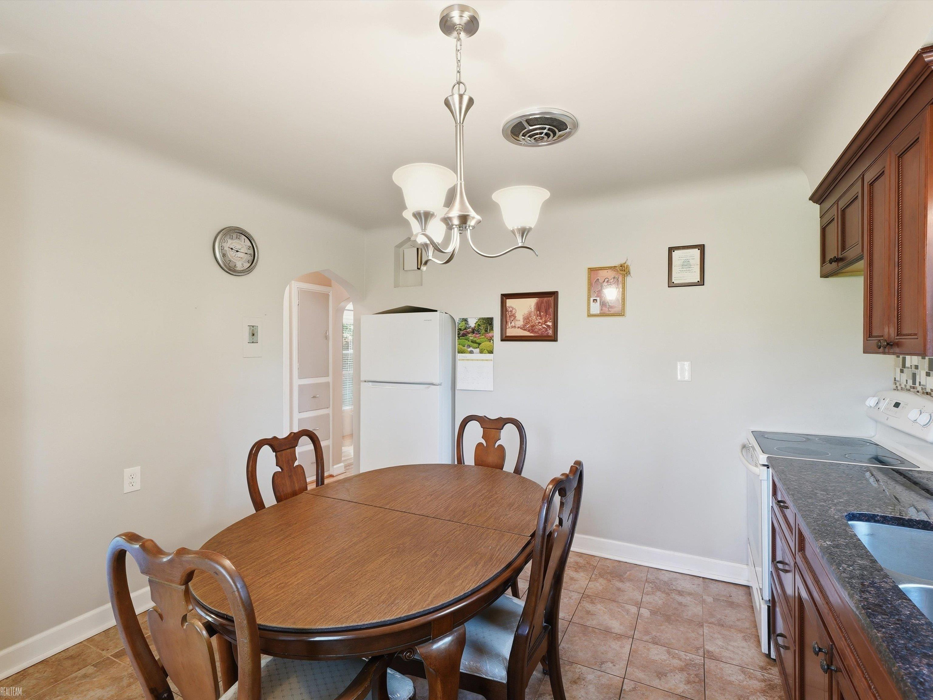 4466 18 1/2 Mile Road, Sterling Heights, MI 48314 — Photo 3