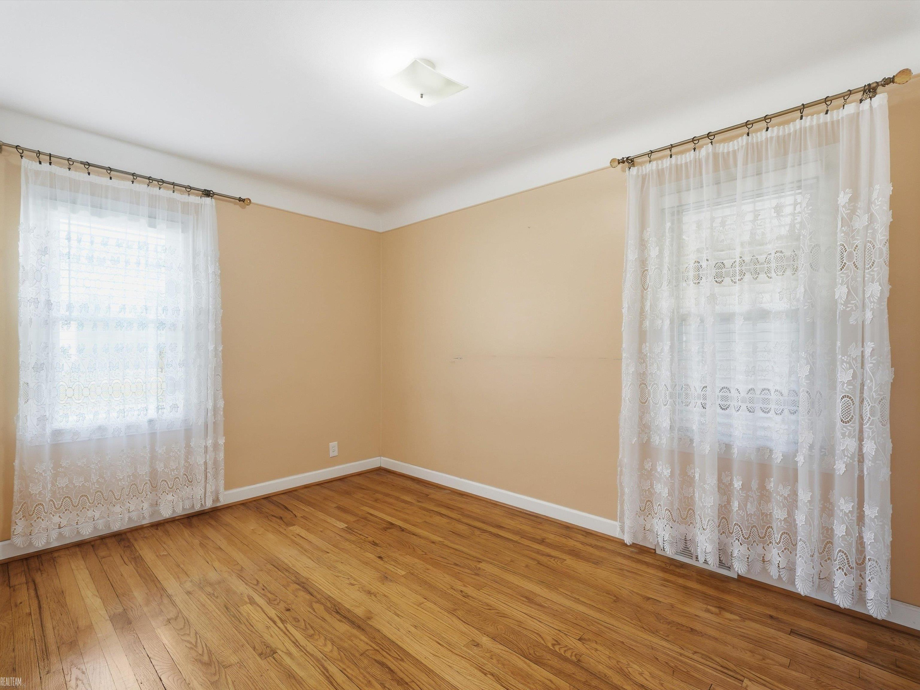 4466 18 1/2 Mile Road, Sterling Heights, MI 48314 — Photo 9