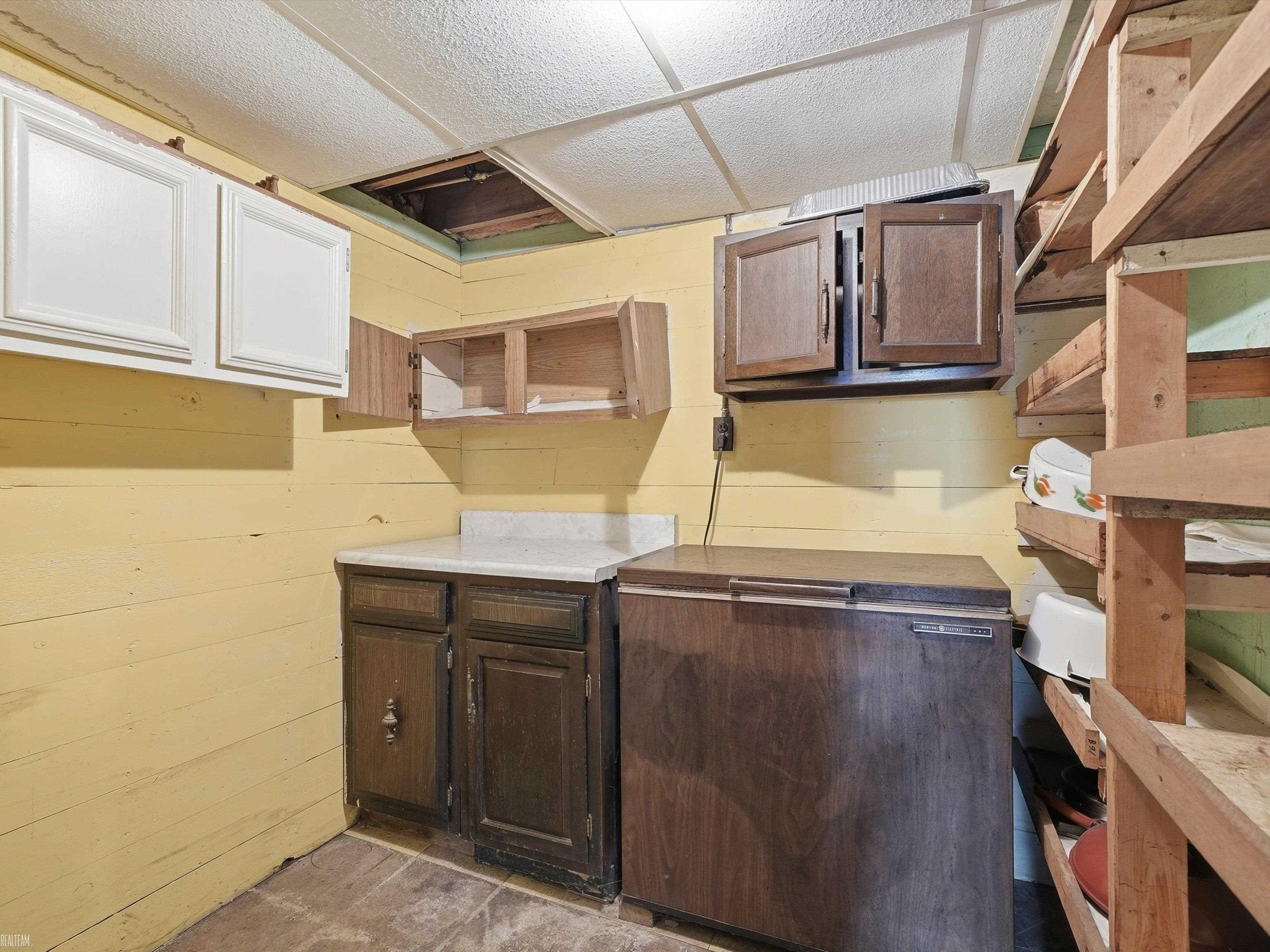 4466 18 1/2 Mile Road, Sterling Heights, MI 48314 — Photo 17