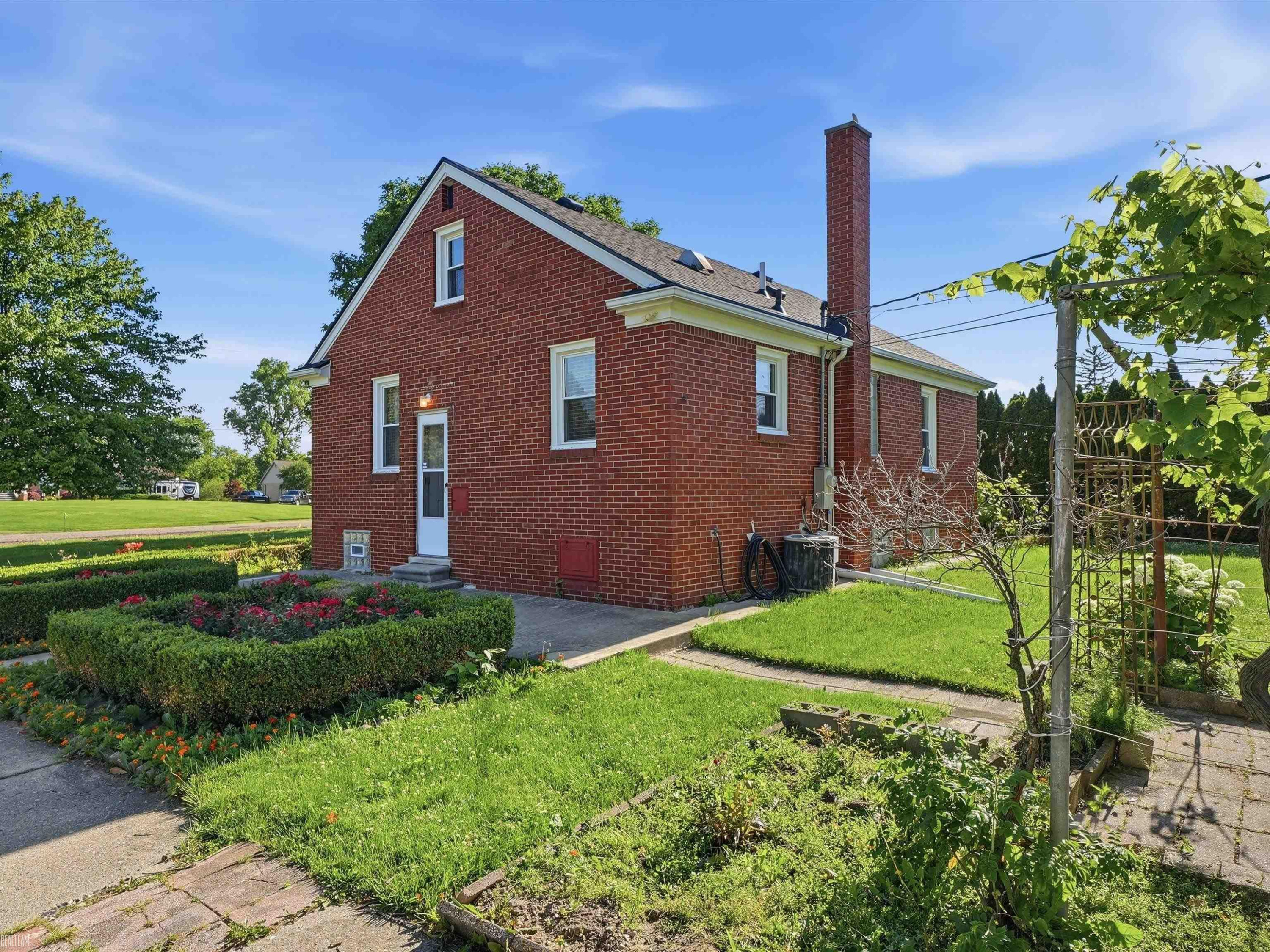 4466 18 1/2 Mile Road, Sterling Heights, MI 48314 — Photo 20