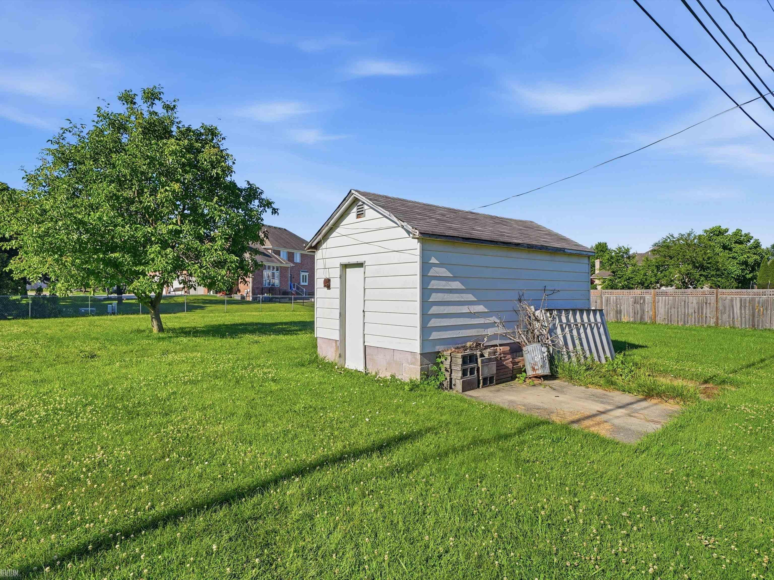 4466 18 1/2 Mile Road, Sterling Heights, MI 48314 — Photo 25