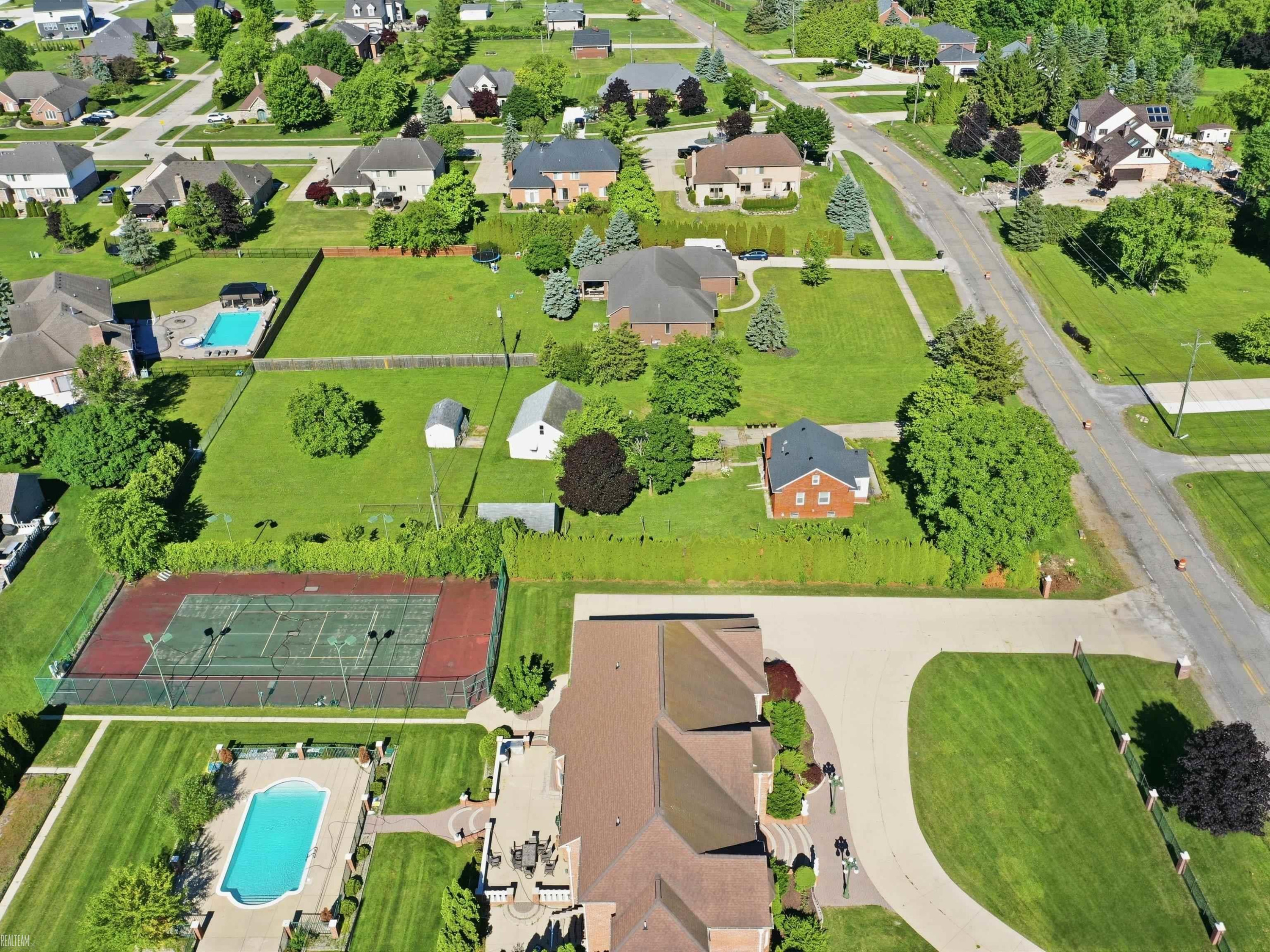 4466 18 1/2 Mile Road, Sterling Heights, MI 48314 — Photo 34