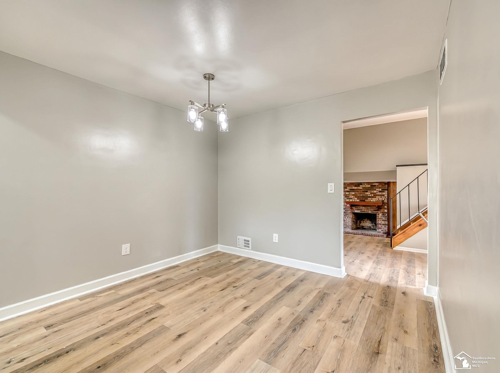 25837 Badger Street, Flat Rock, MI 48134 — Photo 16