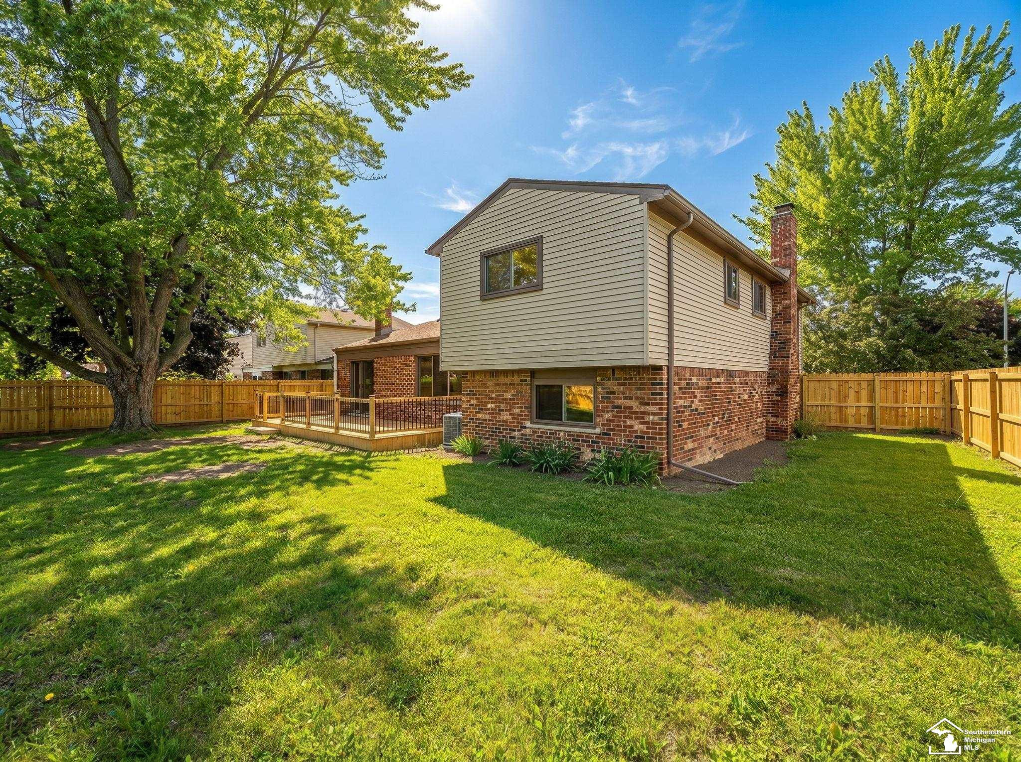 25837 Badger Street, Flat Rock, MI 48134 — Photo 50