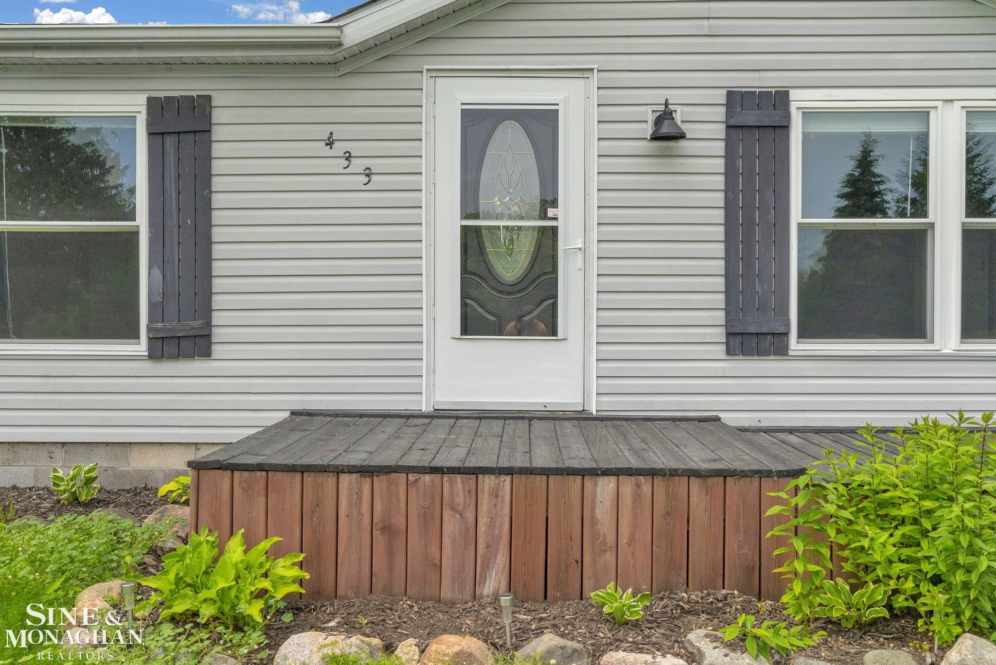 433 N Howard Street, Croswell, MI 48422 — Photo 5