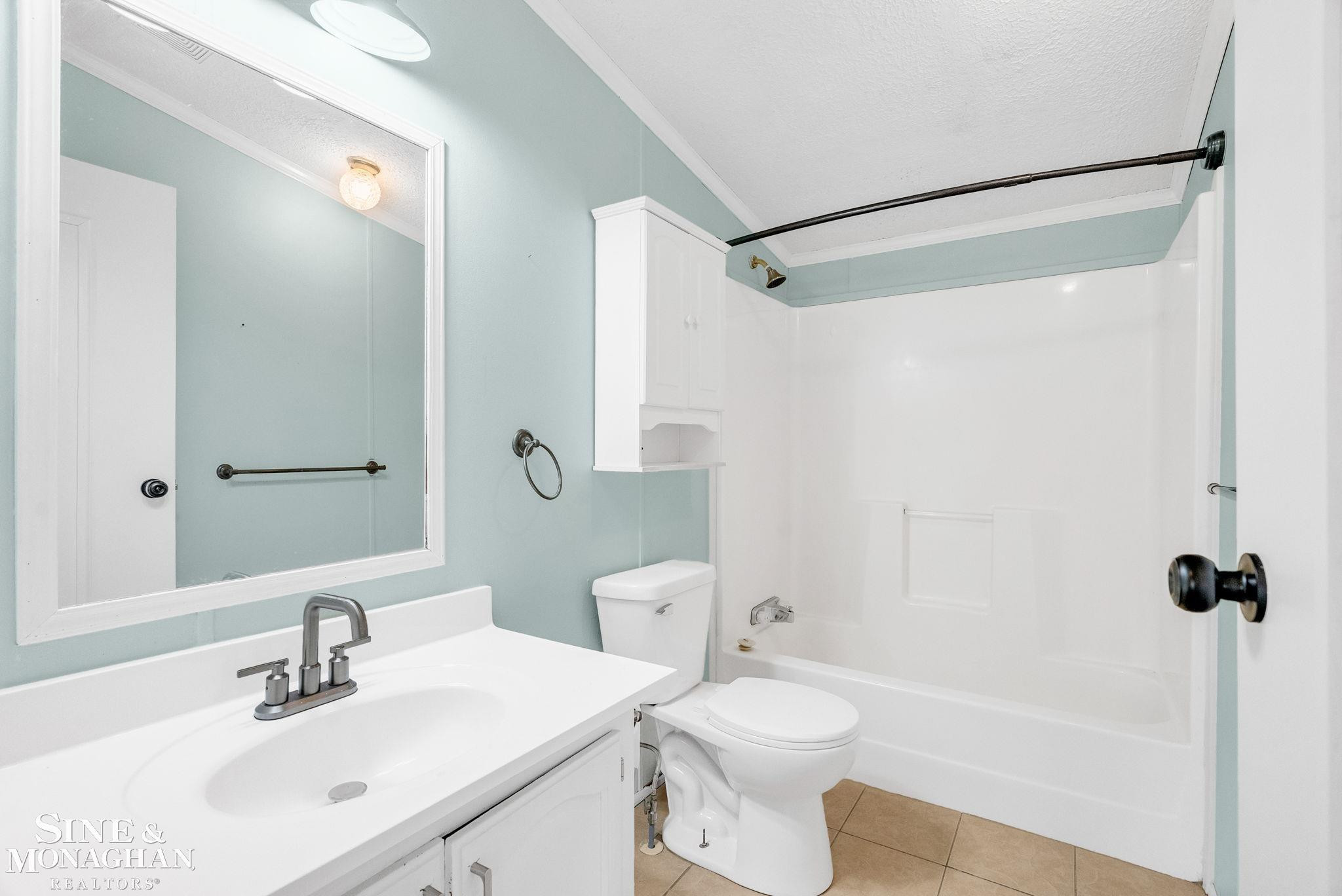 433 N Howard Street, Croswell, MI 48422 — Photo 25