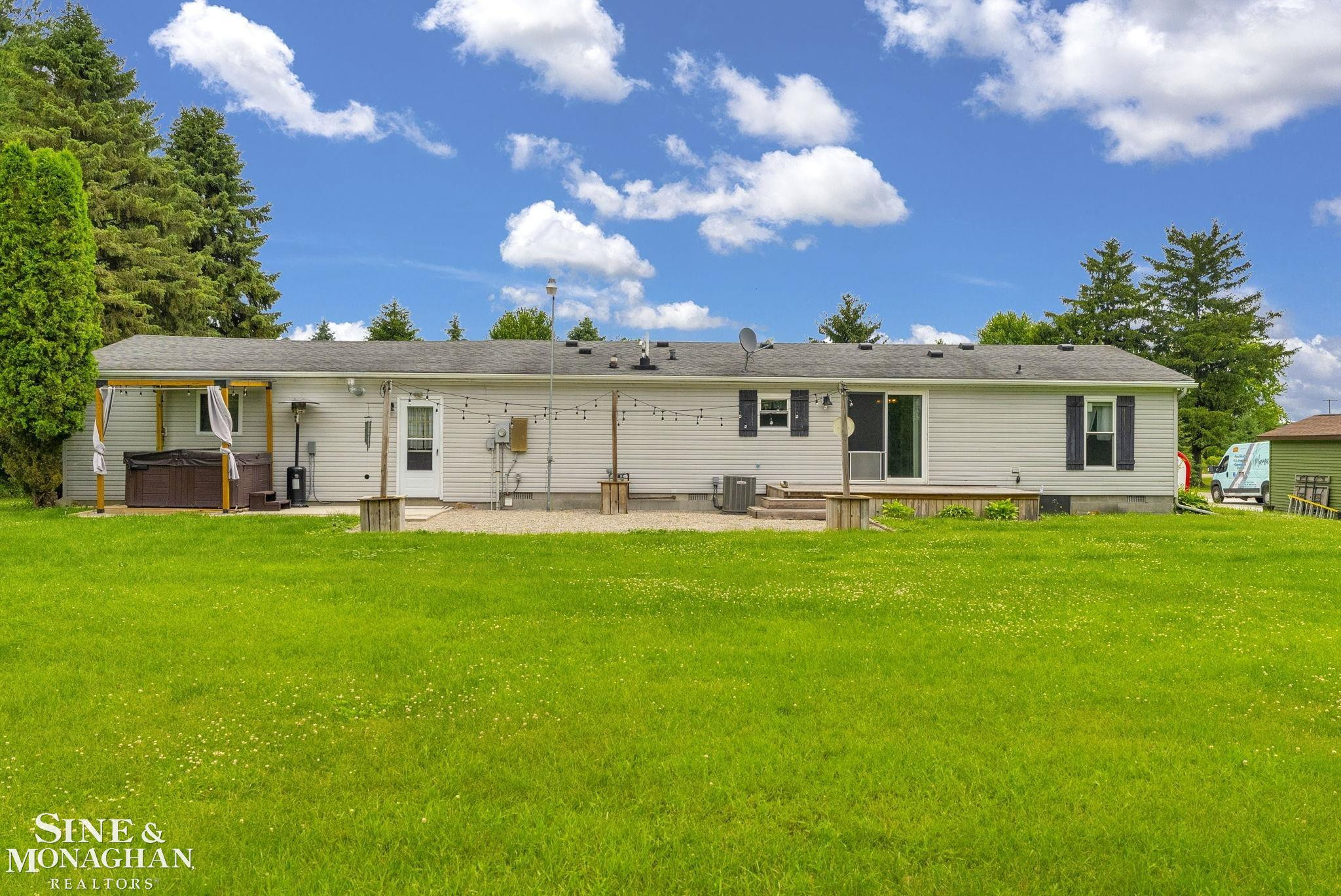 433 N Howard Street, Croswell, MI 48422 — Photo 30