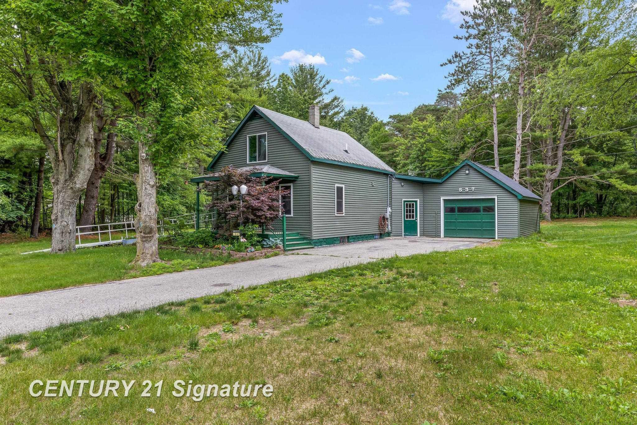 537 S Woodcock Road, Midland, MI — Photo 2